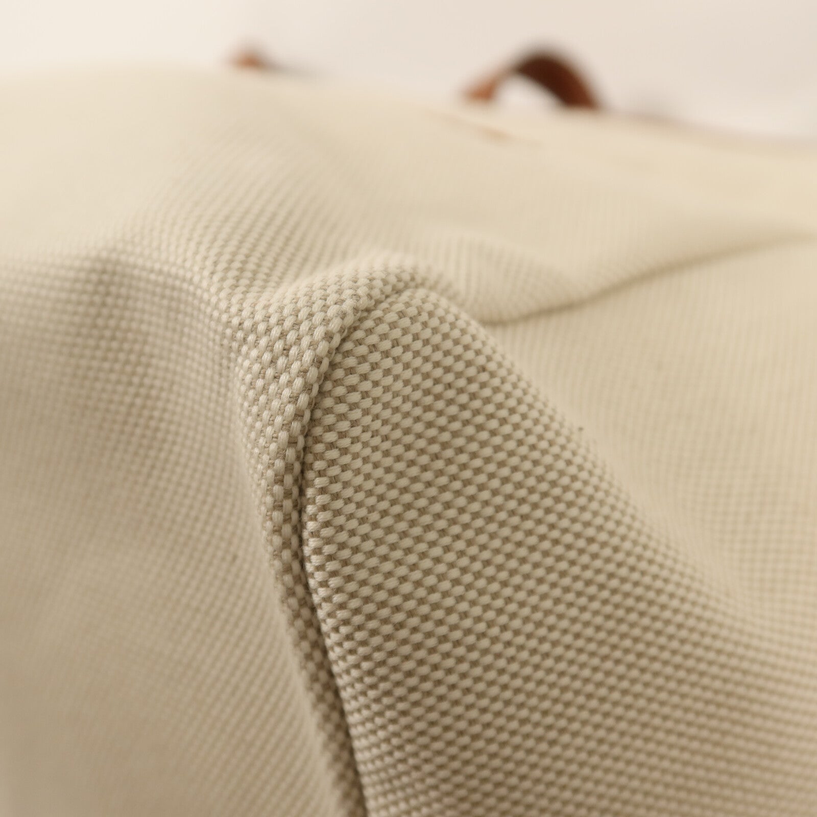 Delvaux 帆布Delvaux Tote金扣手挽肩背兩用袋