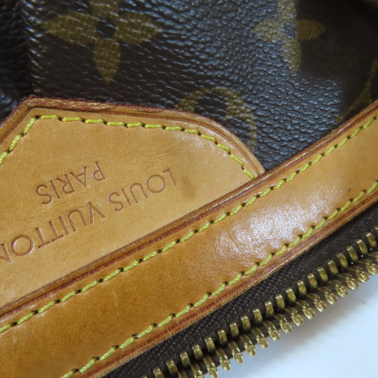 LOUIS VUITTON 【激減優惠】Monogram Tivoli GM金扣肩背袋啡色