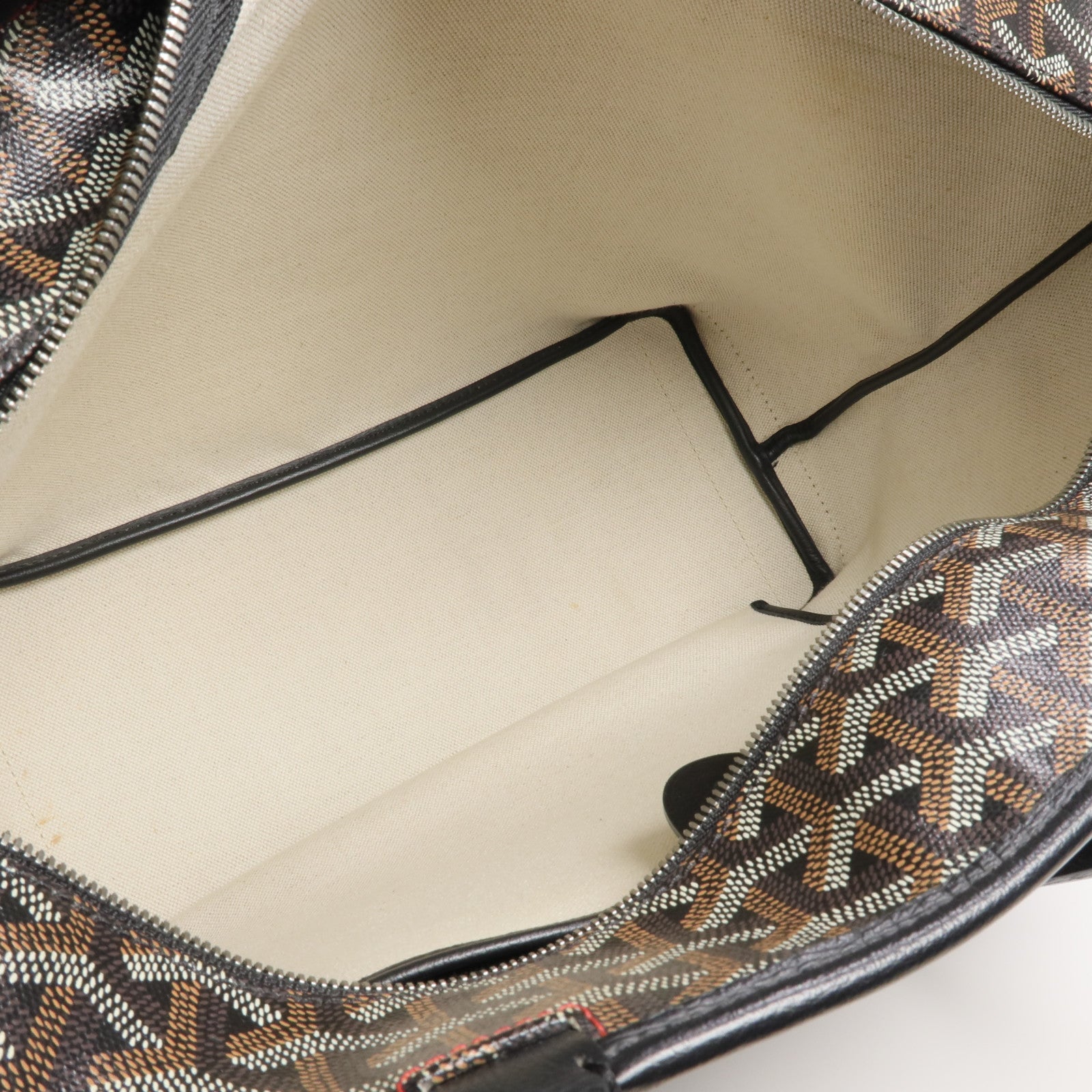 GOYARD 塗層帆布Artois PM銀扣肩背袋