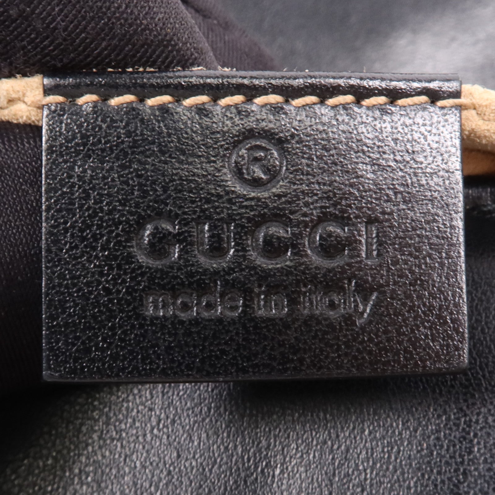 GUCCI 牛皮皮革GG Marmont金扣鏈帶肩背袋