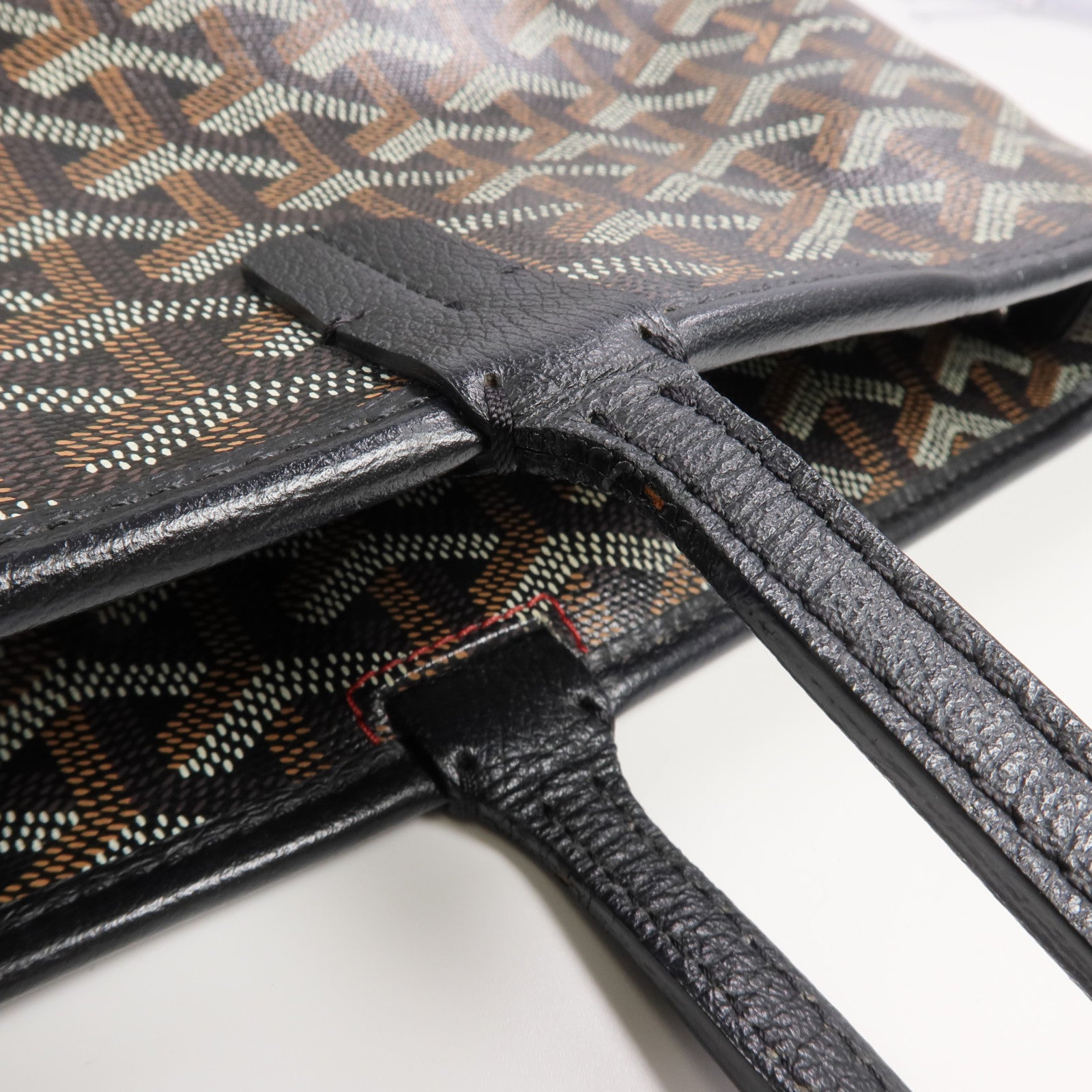 GOYARD 塗層帆布Artois PM銀扣肩背袋