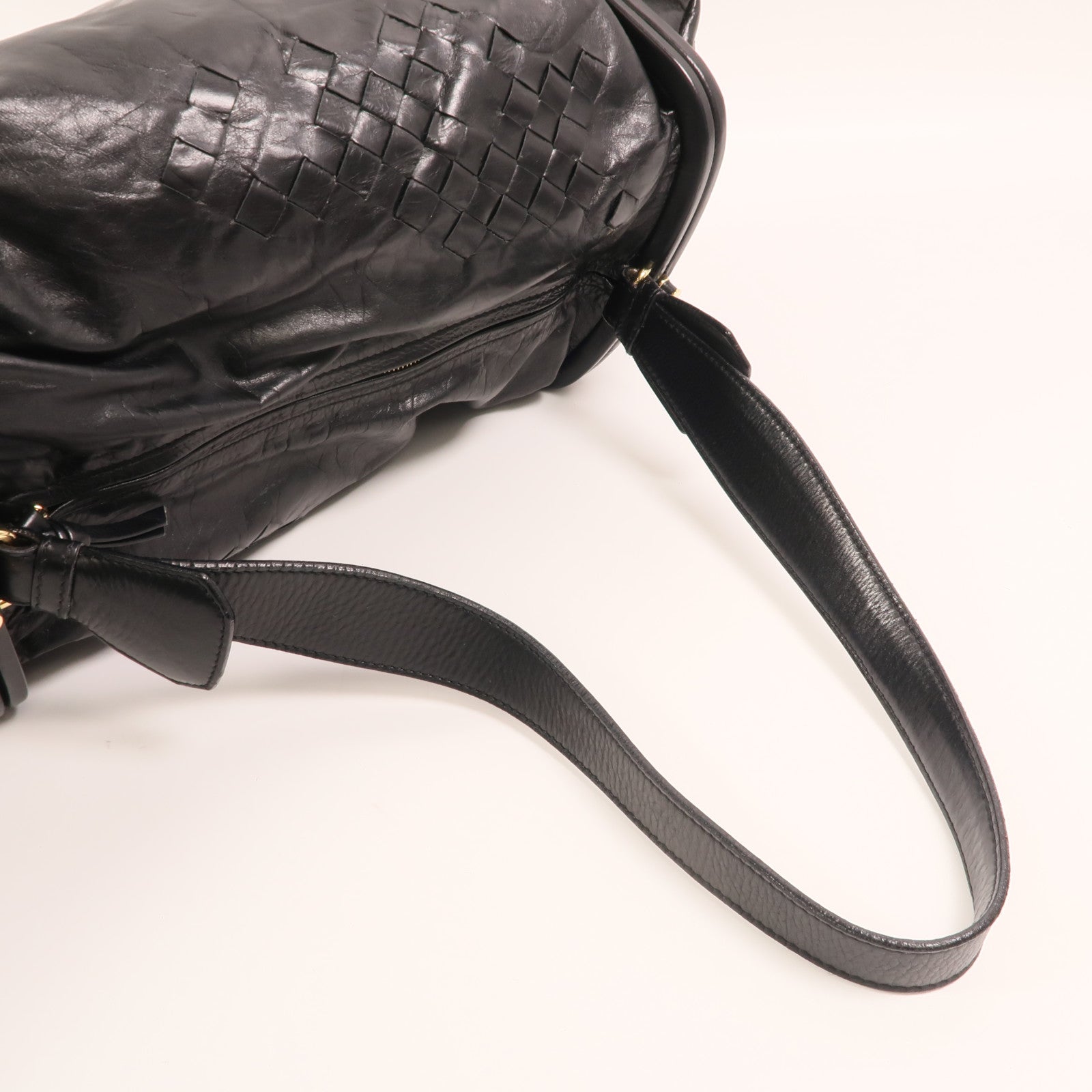BOTTEGA VENETA 牛皮皮革Shoulder Bag金扣肩背袋