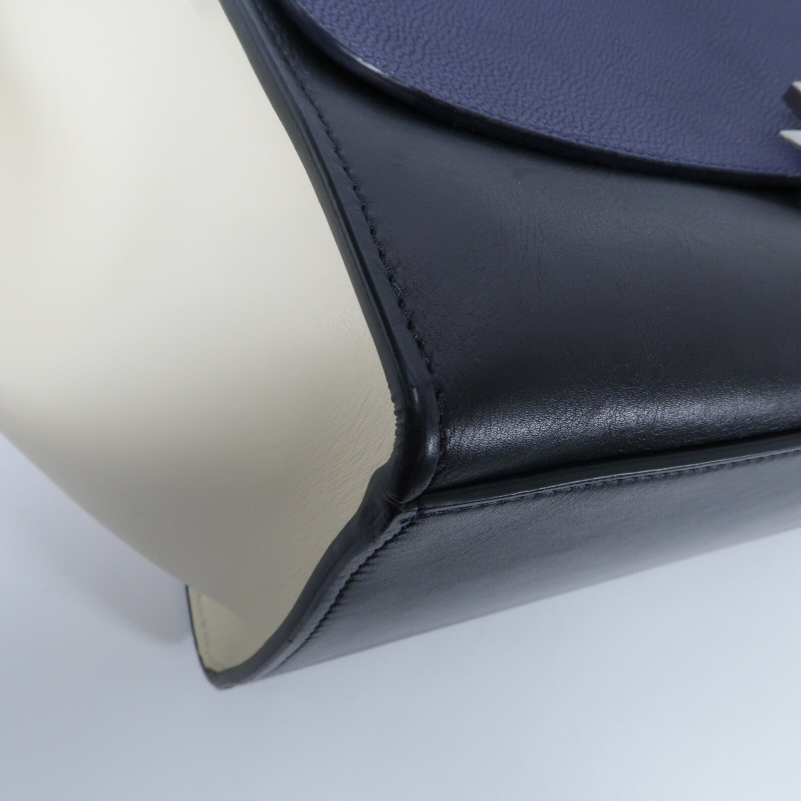 CELINE 牛皮皮革Trapeze Medium手挽肩背兩用袋