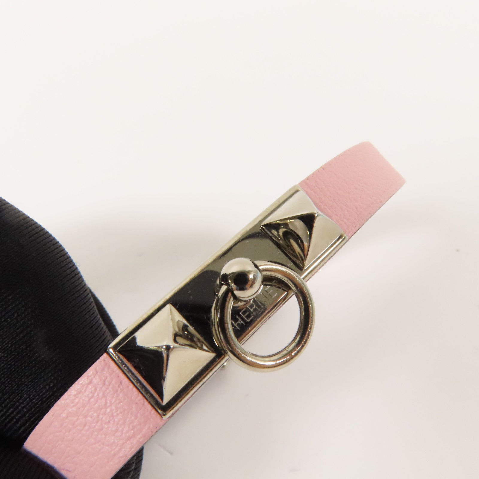 HERMES Swift皮革Rivale Tour Bracelet S銀扣手鐲Pink
