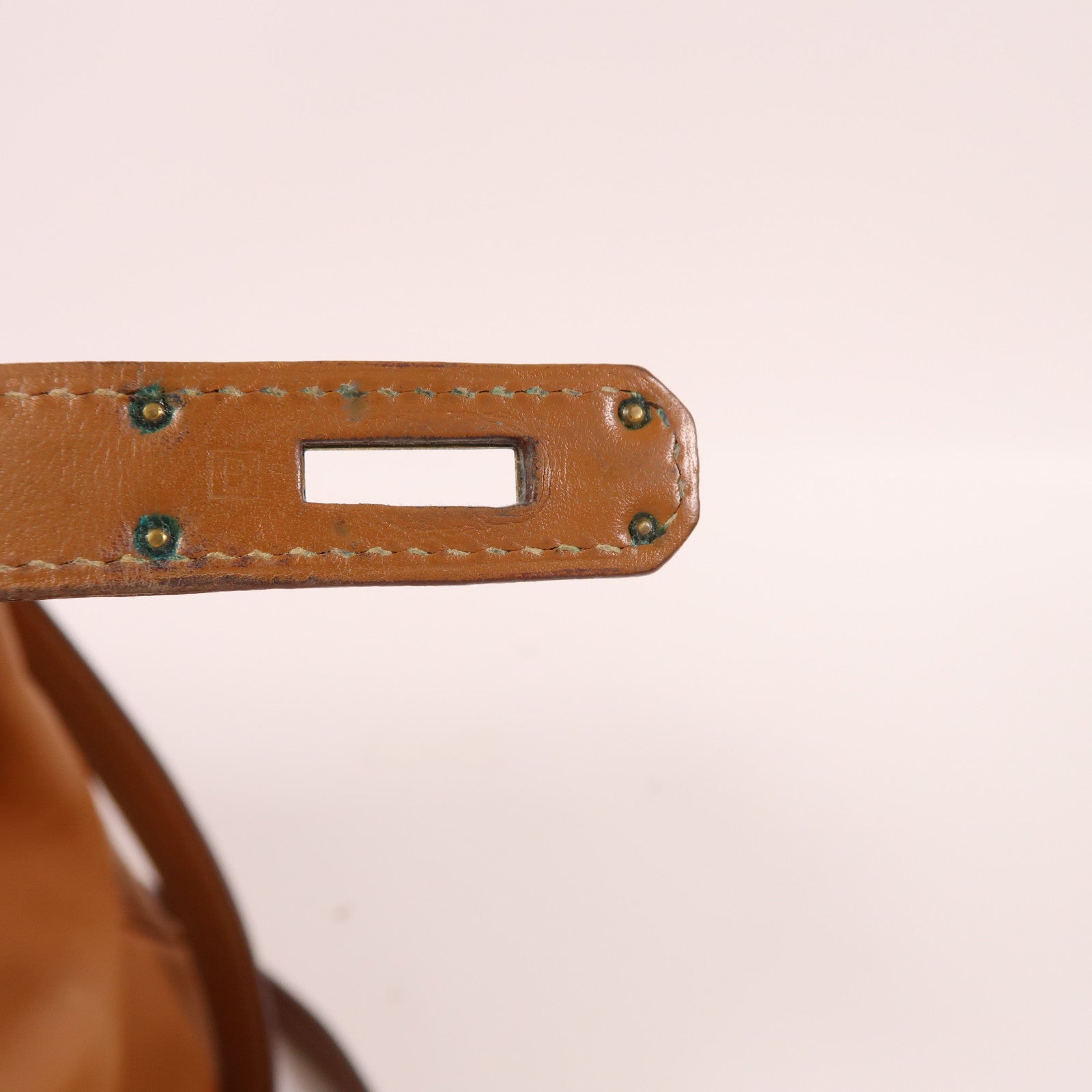 HERMES Gulliver皮革Kelly 32金扣手挽肩背兩用袋Gold
