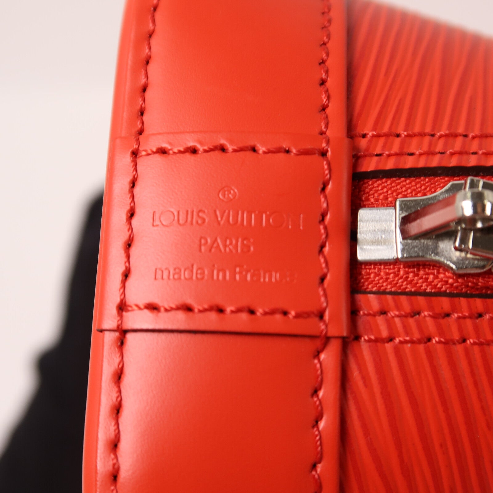 LOUIS VUITTON Epi Alma BB手挽肩背兩用袋
