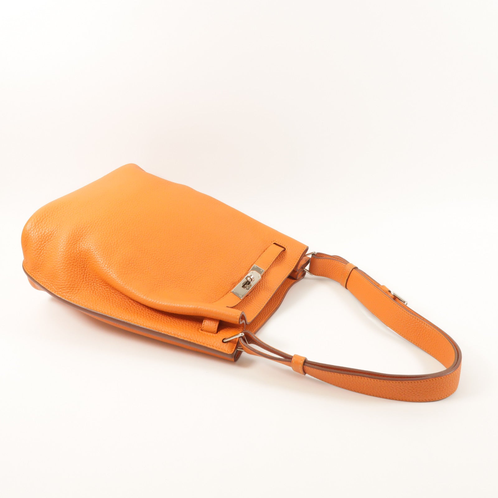 HERMES Togo皮革So Kelly 22銀扣肩背袋