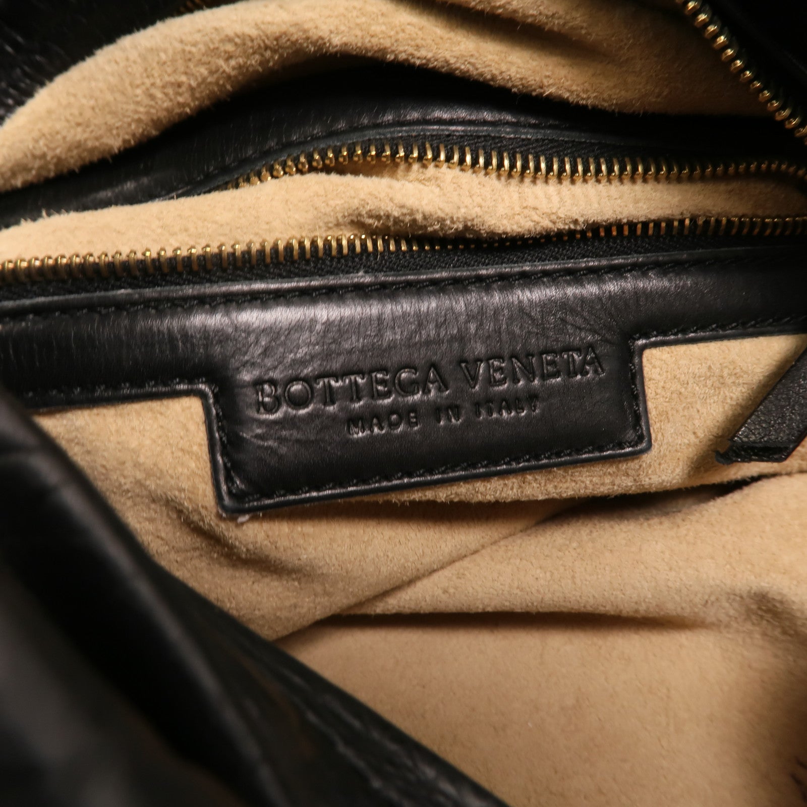 BOTTEGA VENETA 牛皮皮革Shoulder Bag金扣肩背袋