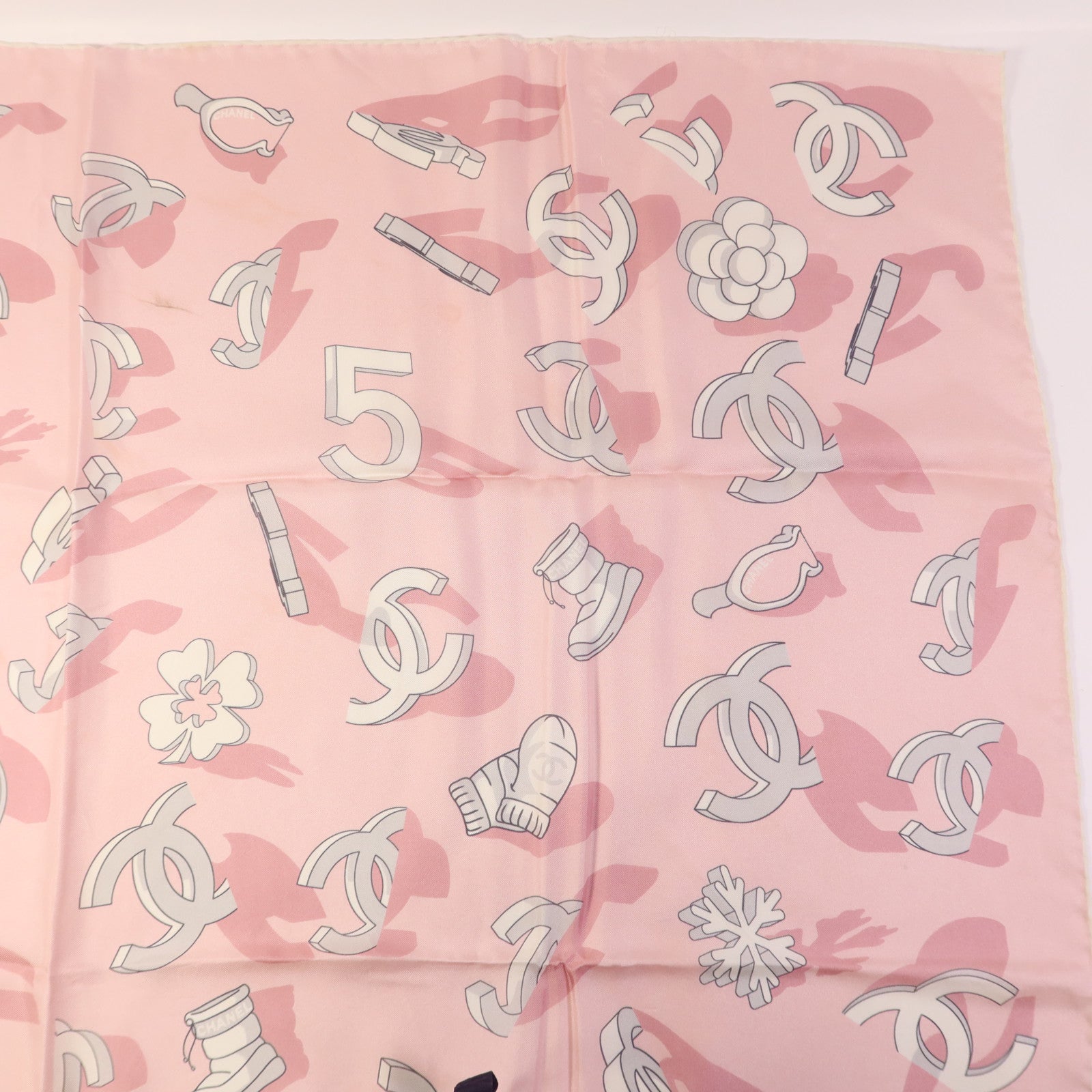 CHANEL 絲質Scarf90X90絲巾