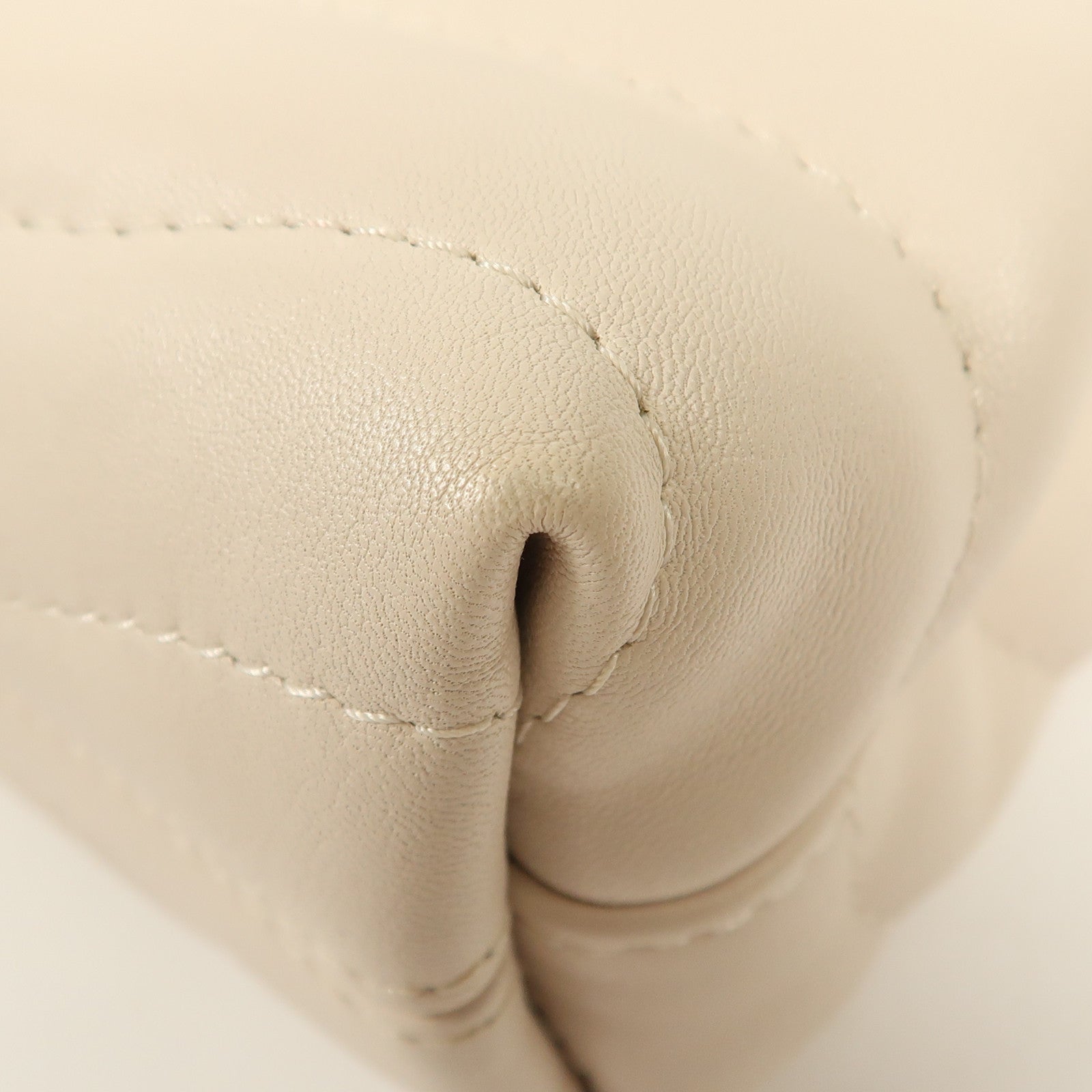 LOUIS VUITTON 牛皮皮革New Wave PM金扣肩背袋