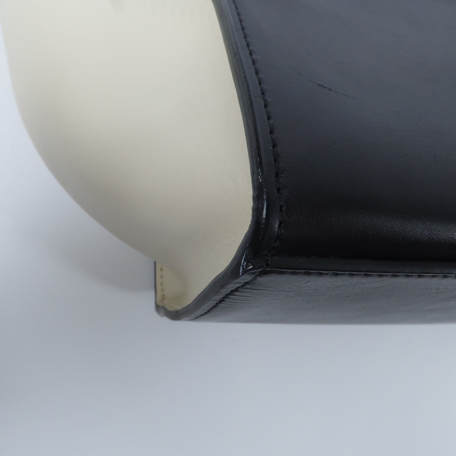CELINE 牛皮皮革Trapeze Medium手挽肩背兩用袋
