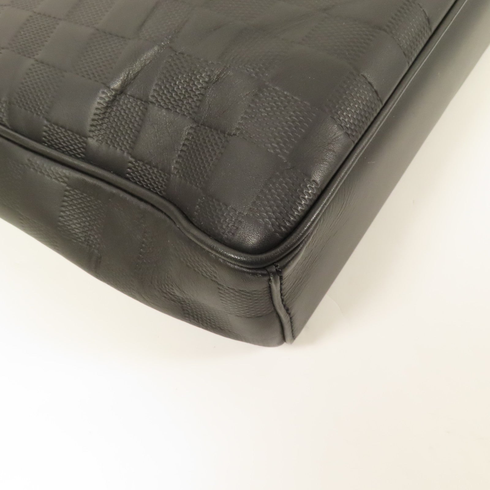 LOUIS VUITTON Damier Amphini District MM銀扣肩背袋