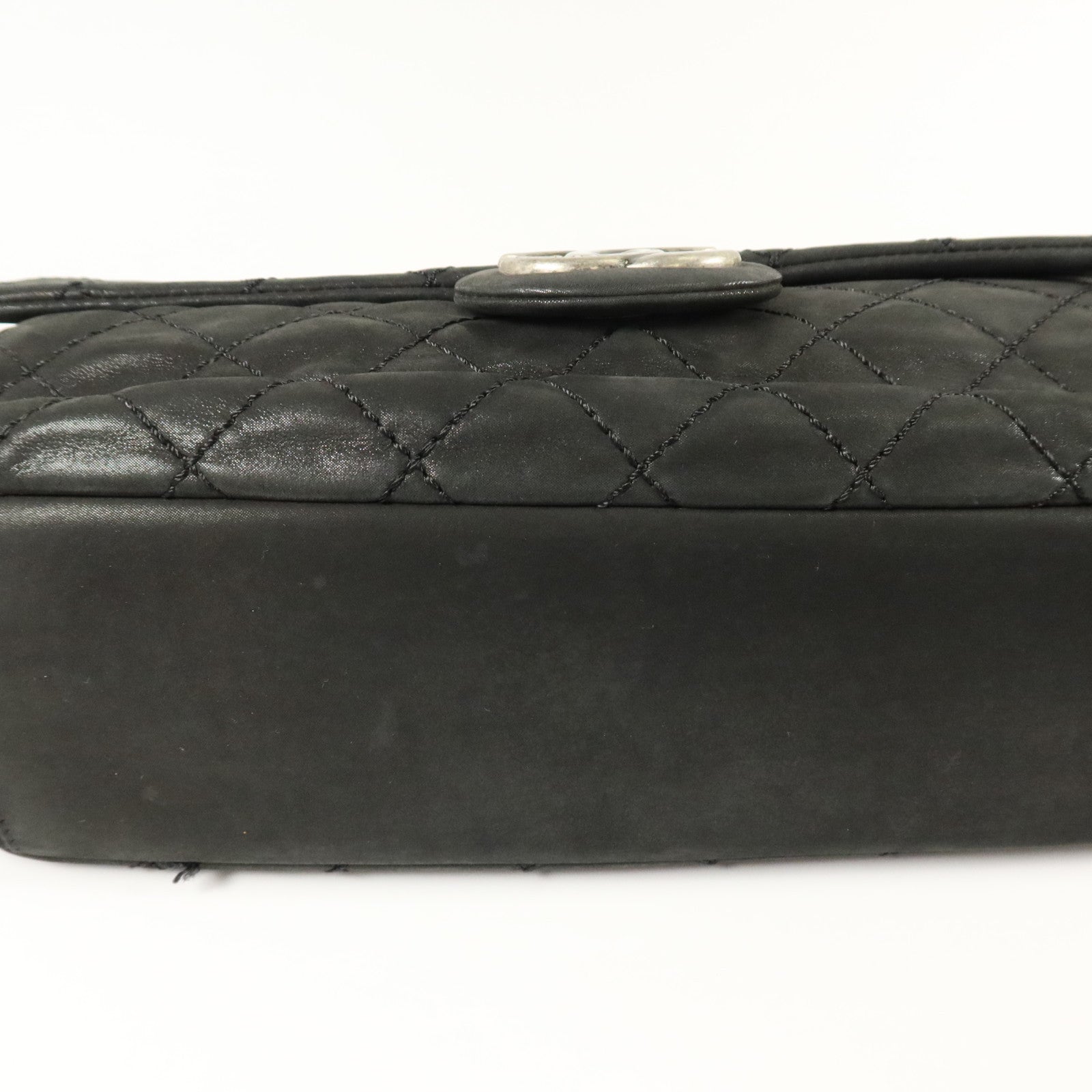 CHANEL 牛皮皮革Chic Quit Flap銀扣鏈帶肩背袋