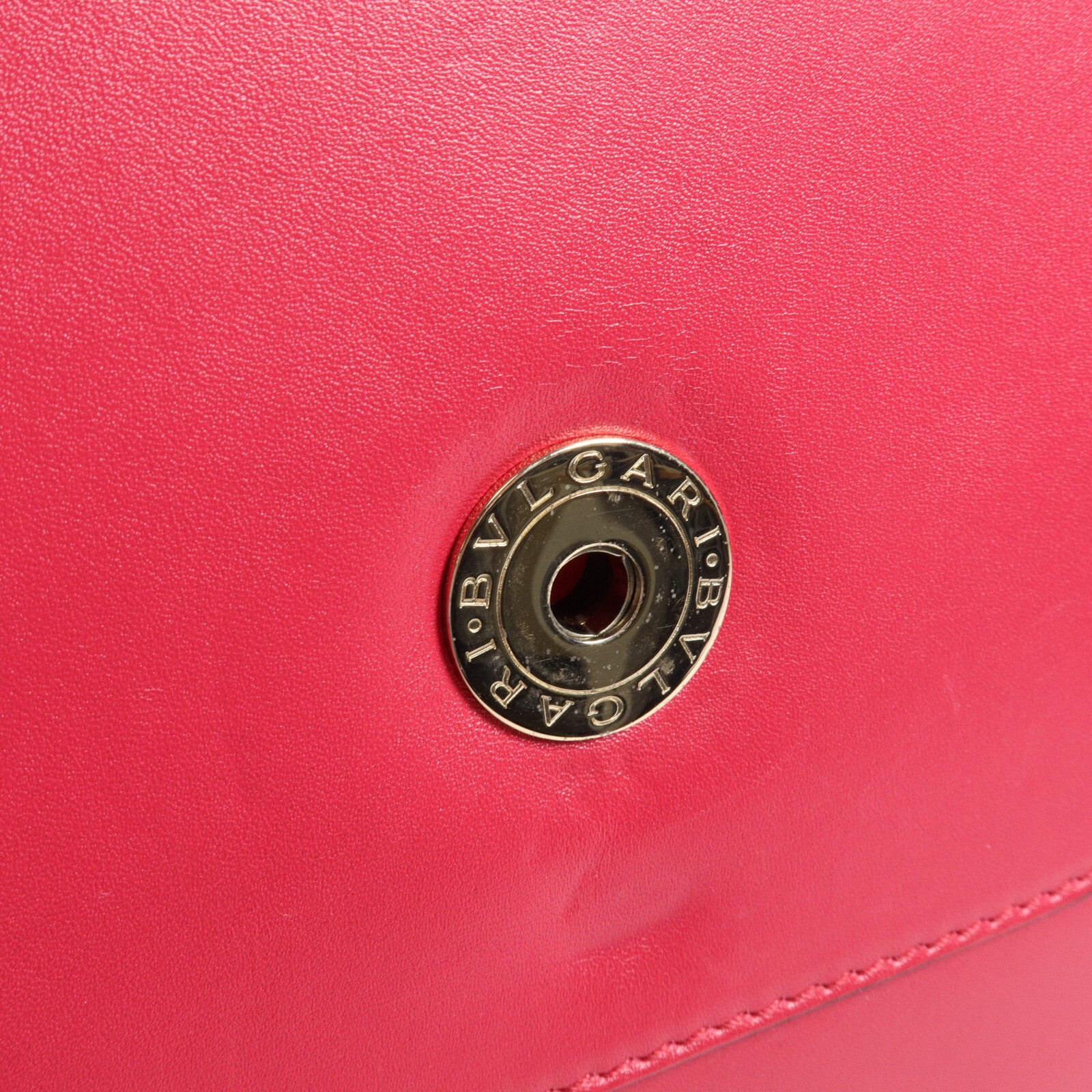 BVLGARI 牛皮皮革Serpenti Forever Bag Medium鏈帶肩背袋