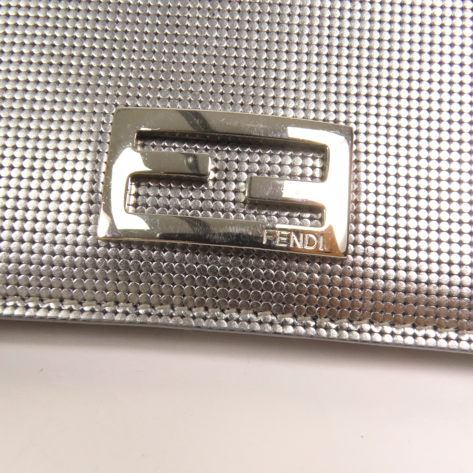 FENDI 皮革Wallet Chain Shoulder銀扣肩背袋
