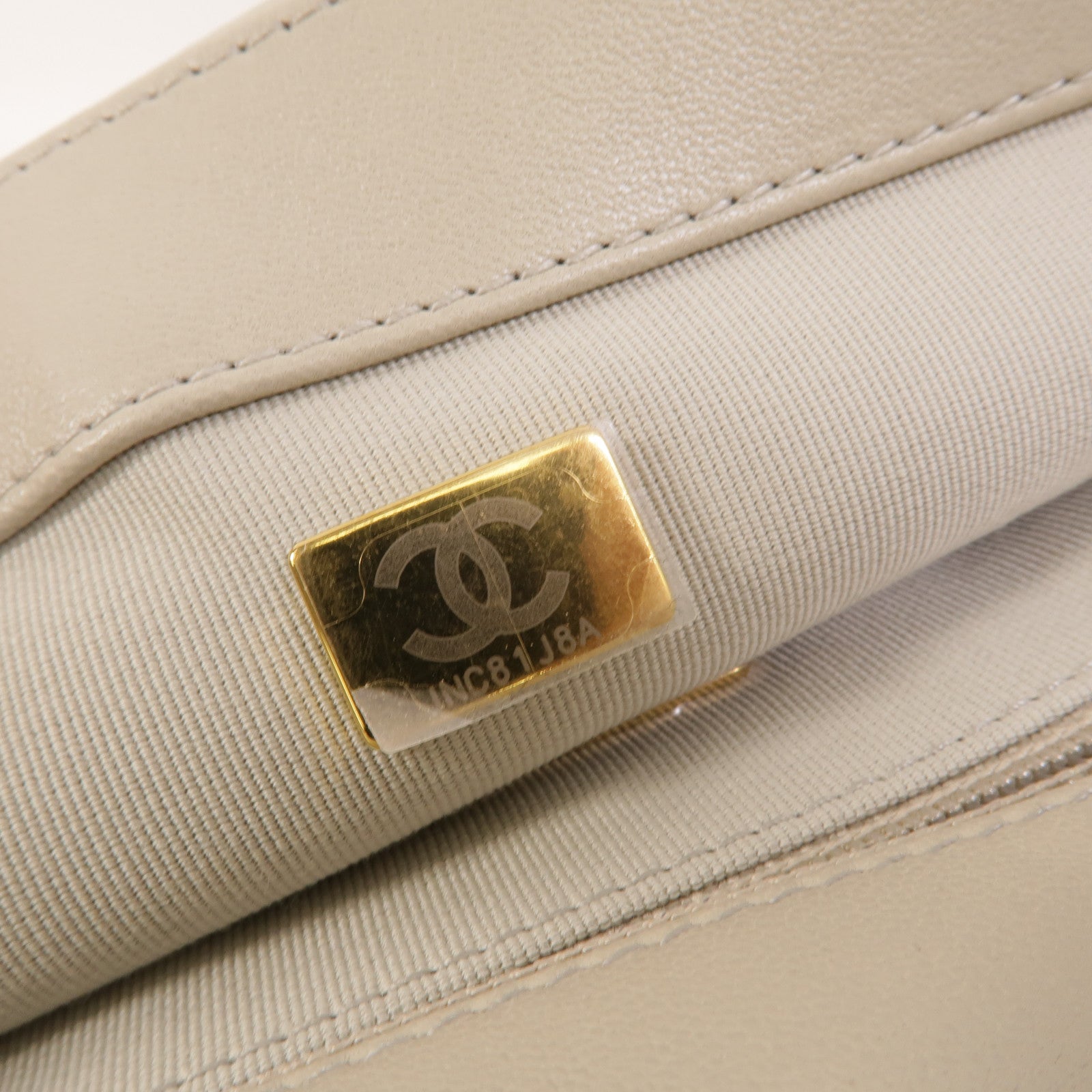 CHANEL 羊皮皮革Chanel 19 Small鏈帶肩背袋