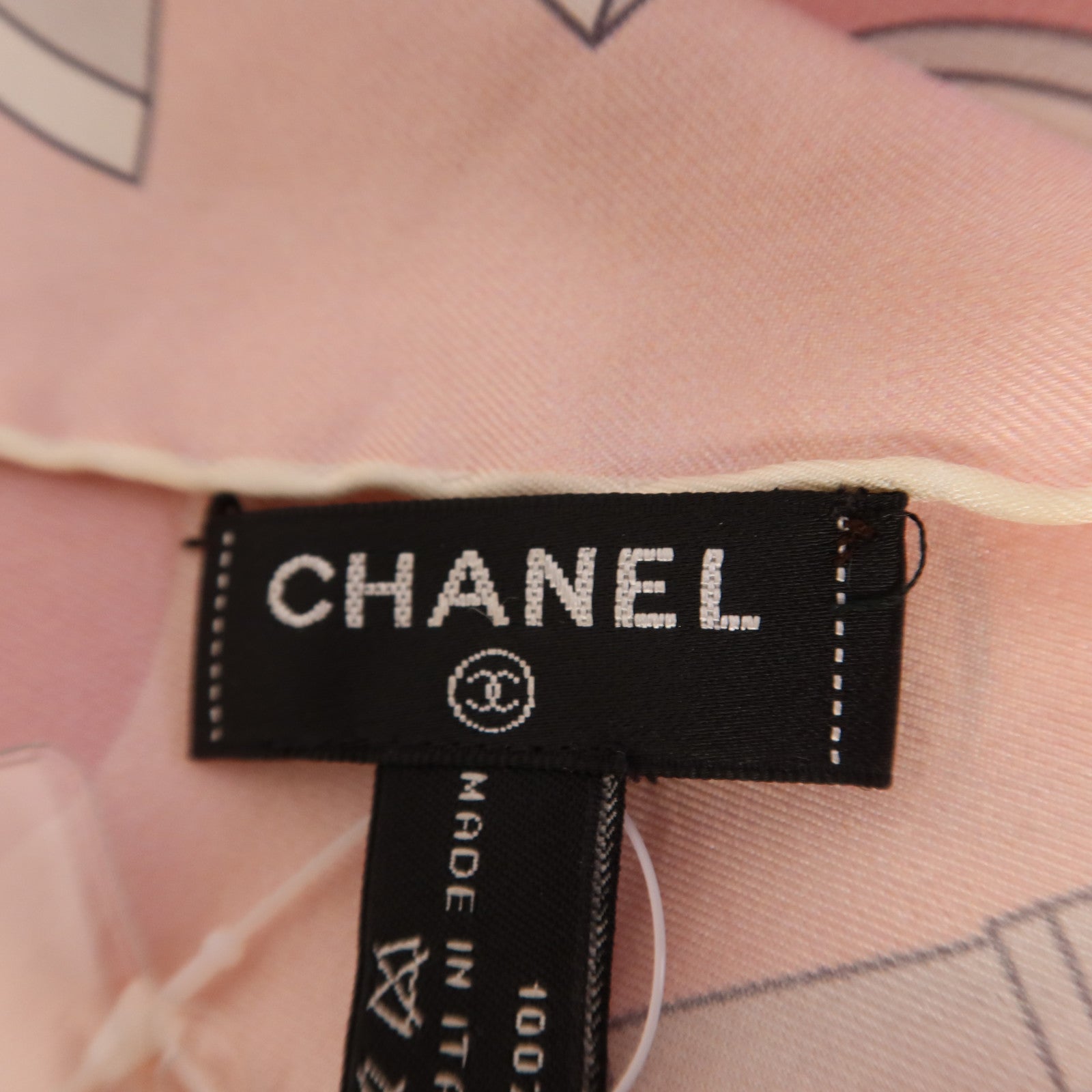 CHANEL 絲質Scarf90X90絲巾