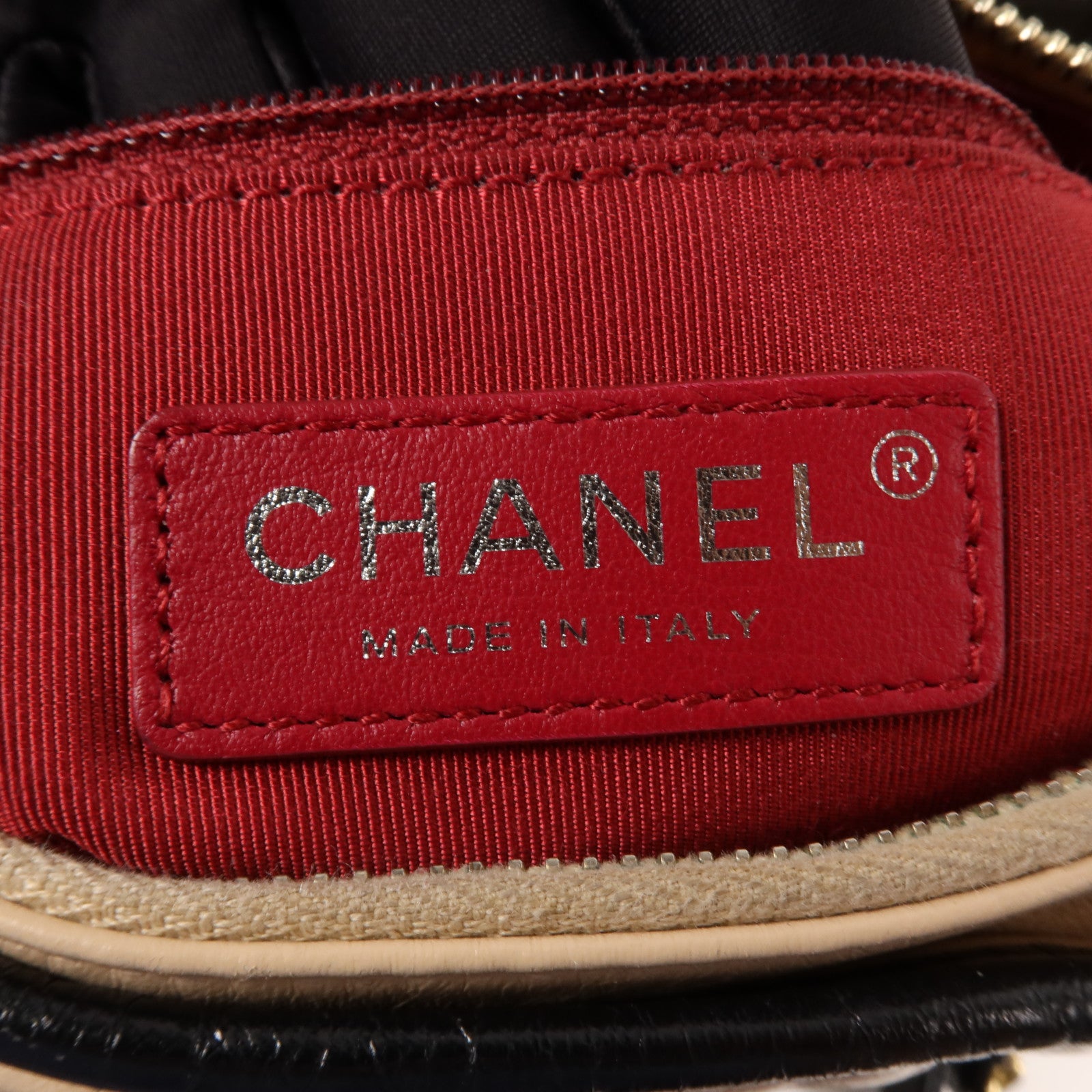 CHANEL 牛皮皮革Gabrielle Small肩背袋