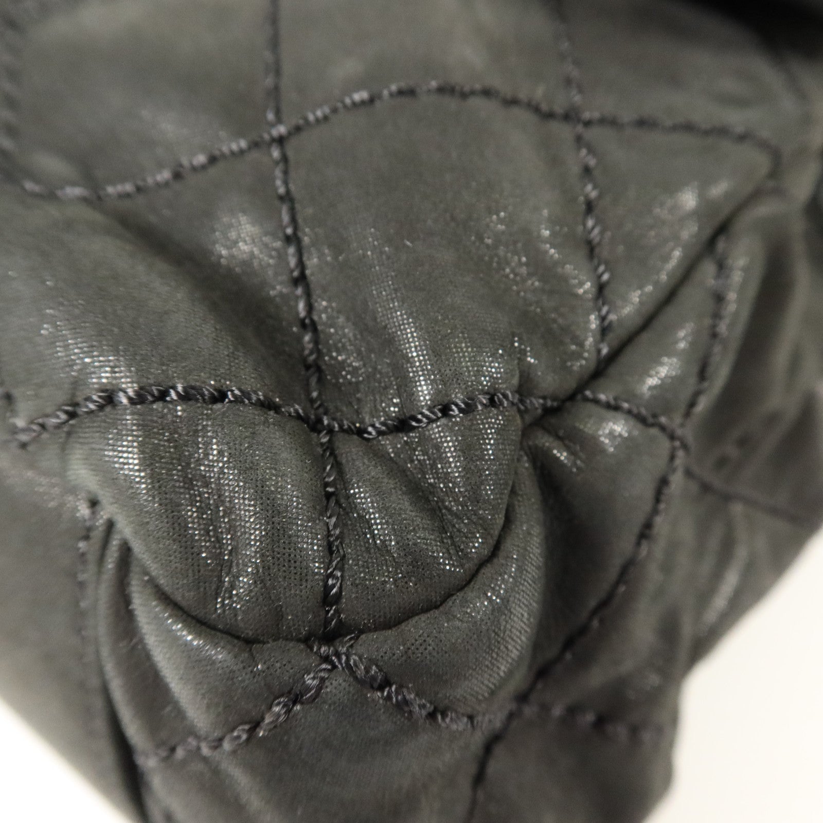 CHANEL 牛皮皮革Chic Quit Flap銀扣鏈帶肩背袋