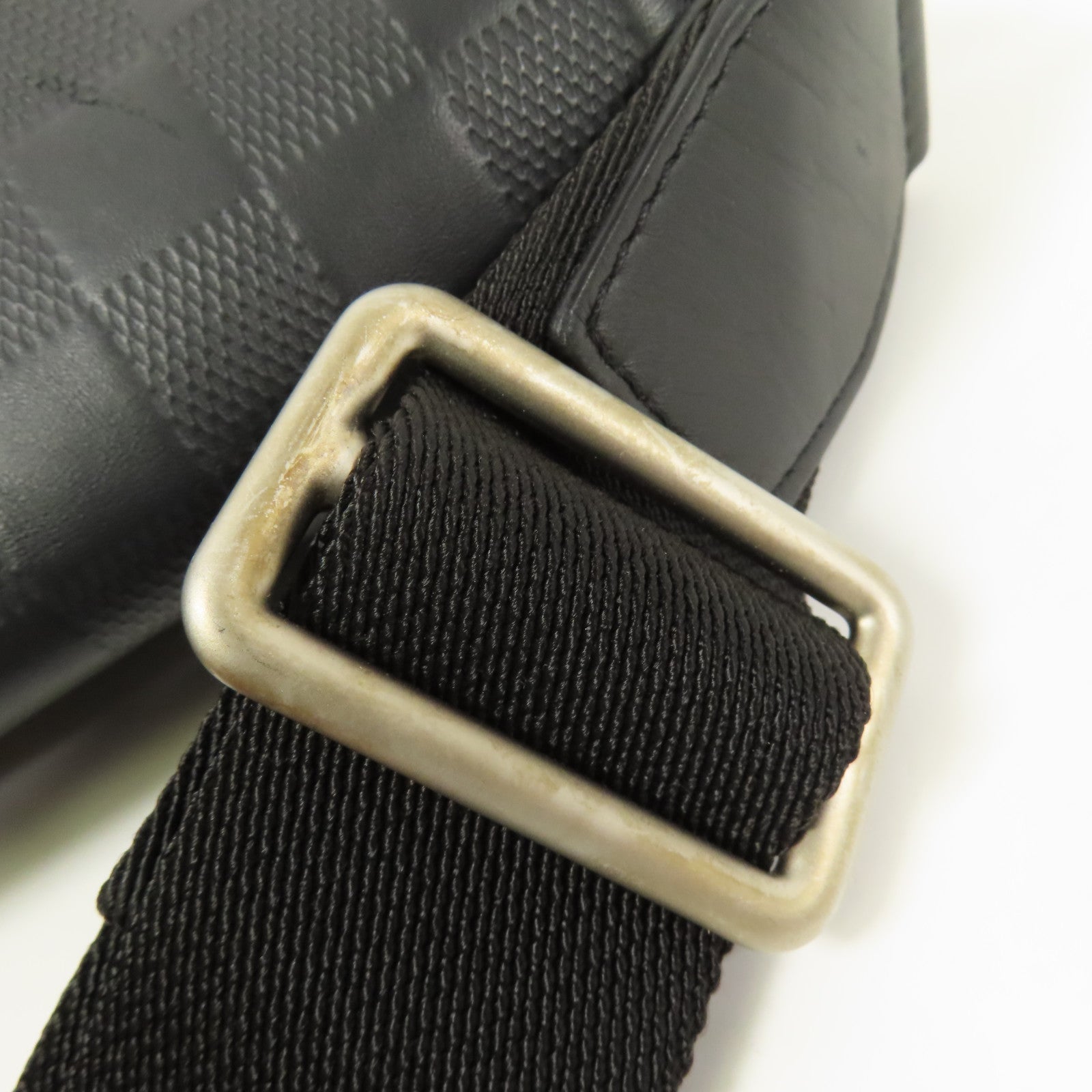 LOUIS VUITTON Damier Amphini District MM銀扣肩背袋