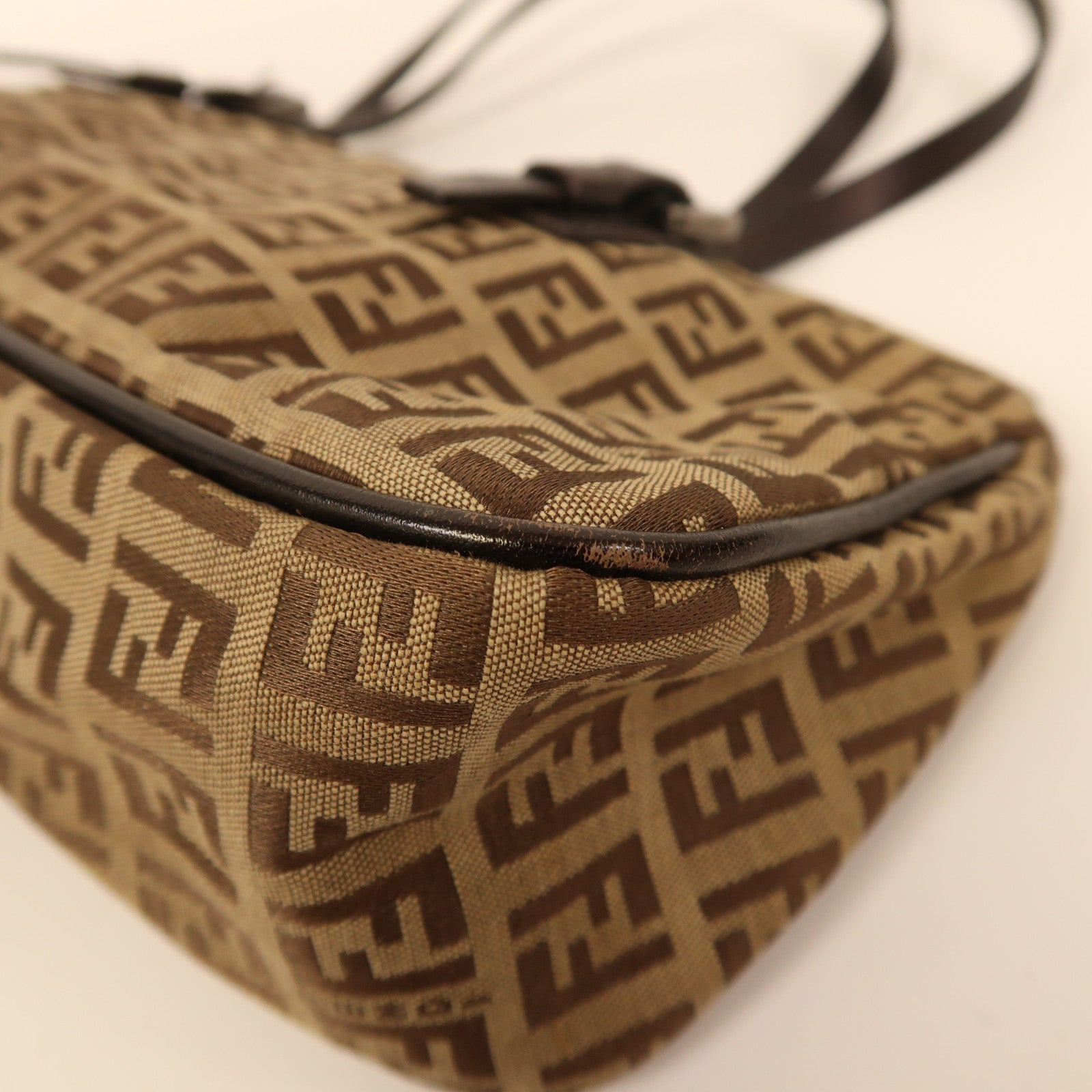 FENDI 帆布Hand Bag手挽袋棕色
