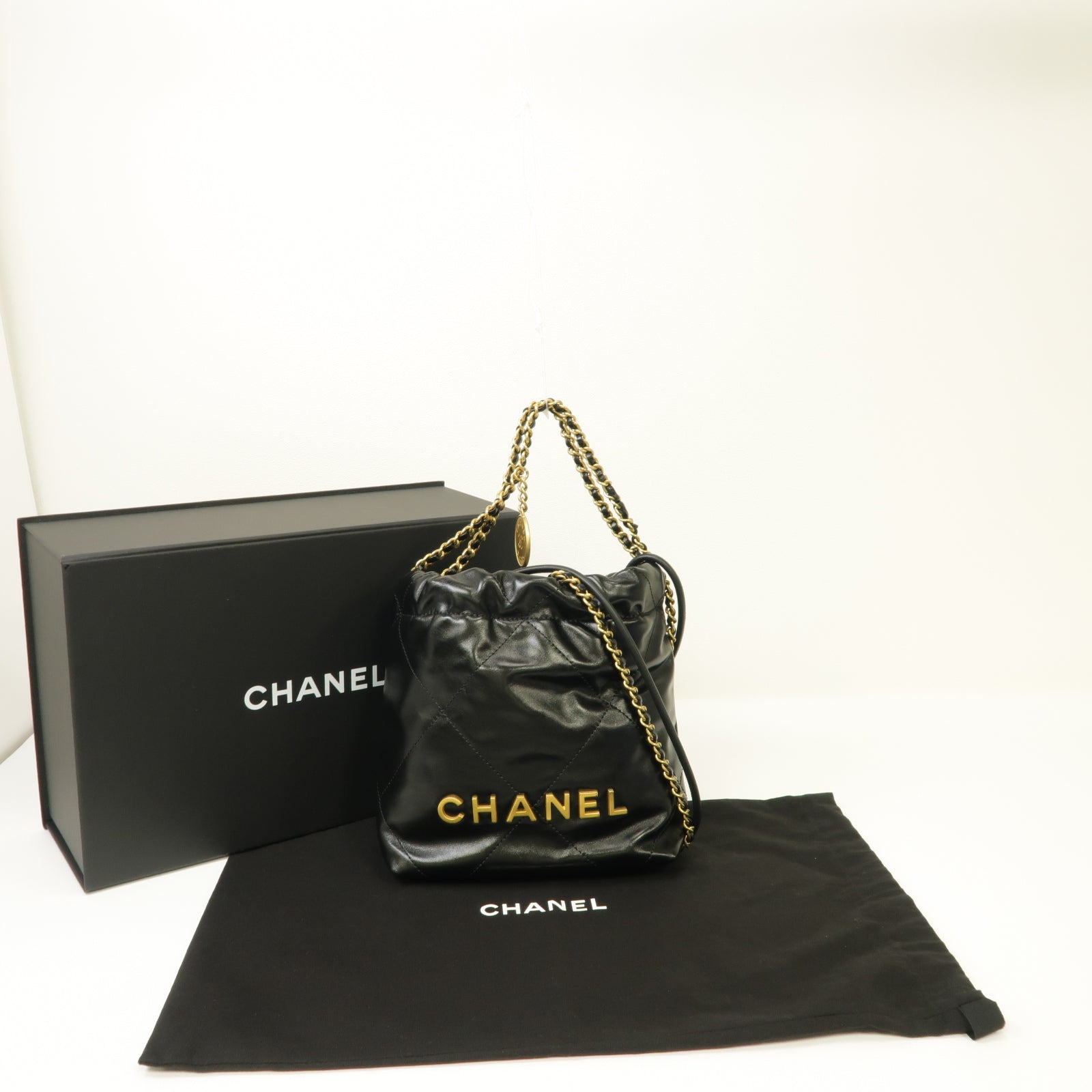 CHANEL 牛皮皮革C22 Mini金扣鏈帶肩背袋黒色