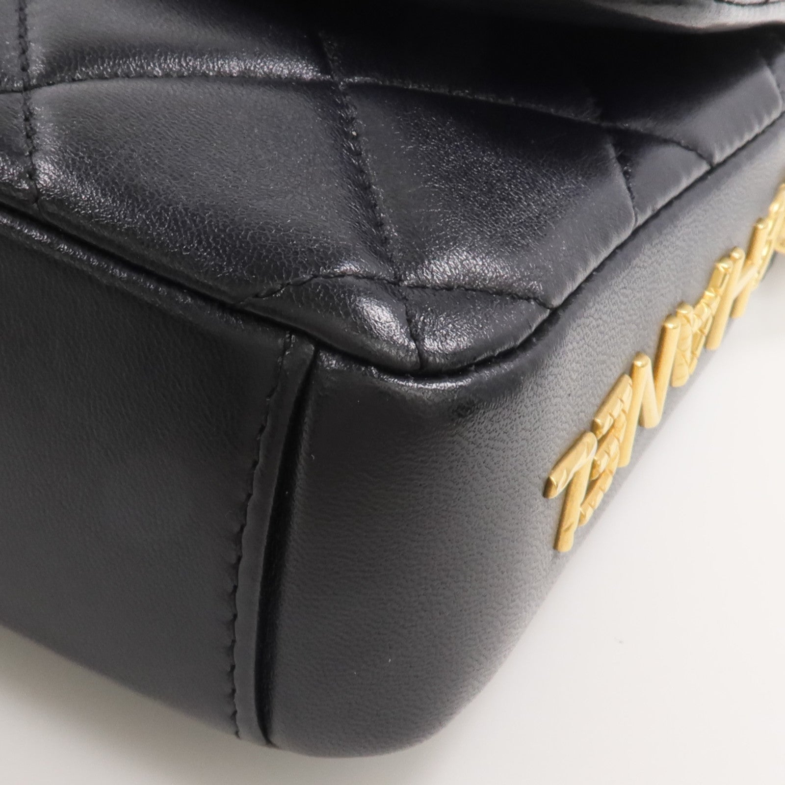 CHANEL 羊皮皮革Chain Shoulder金扣鏈帶肩背袋