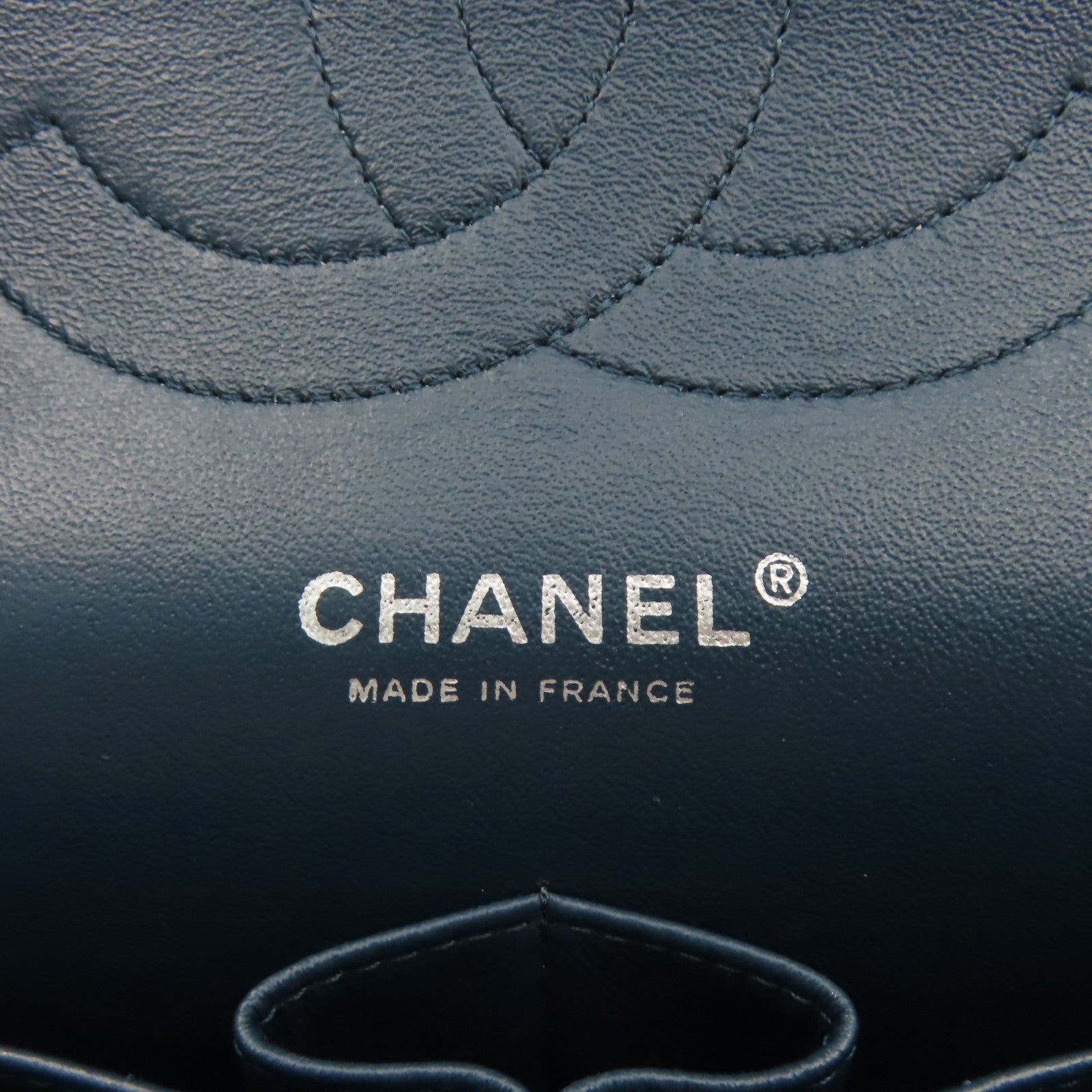 CHANEL **【激減優惠】菱格漆皮皮革Jumbo Maxi Chain Shoulder Bag銀扣鏈帶肩背袋深綠色