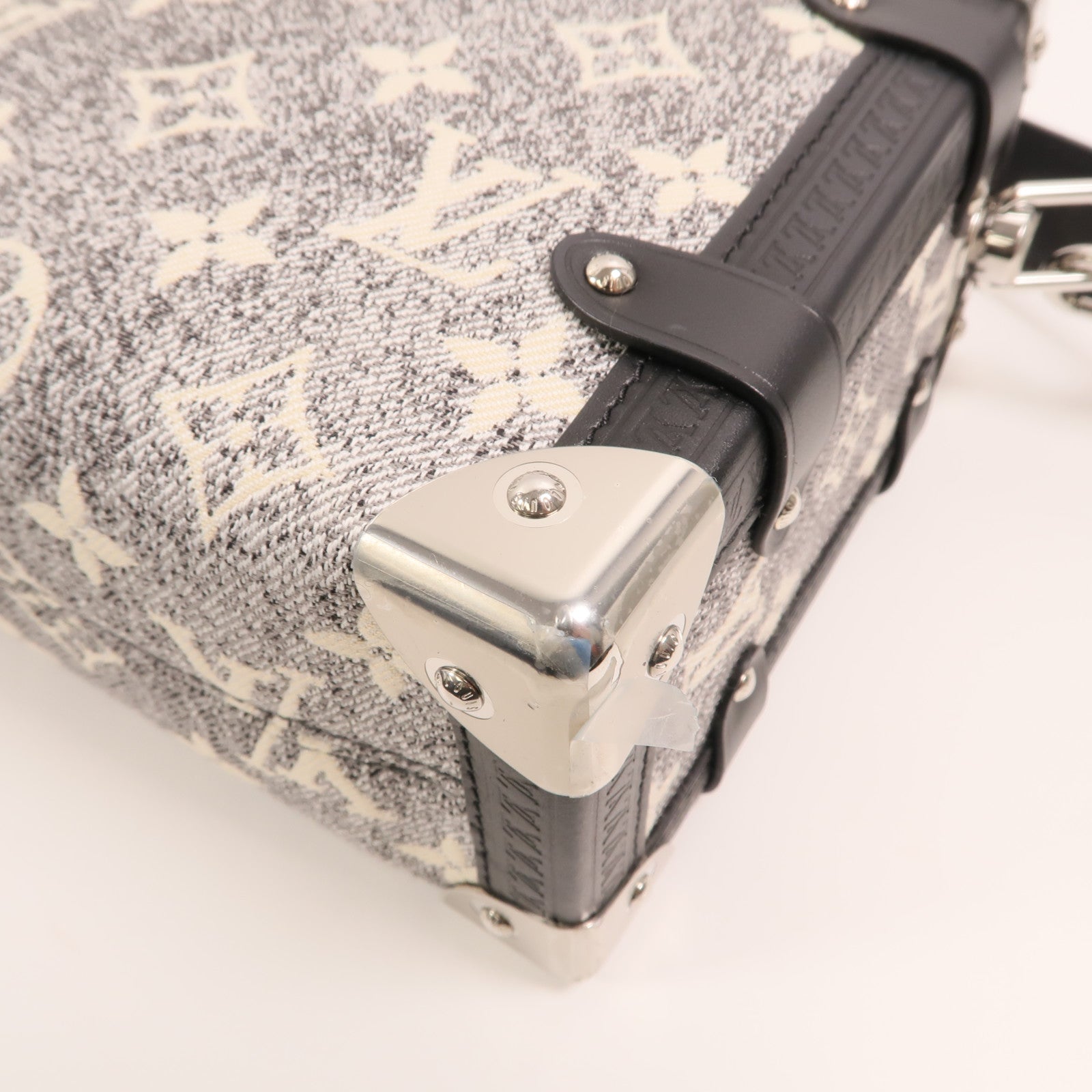 LOUIS VUITTON Jacquard Denim Side Trunk銀扣手挽肩背兩用袋
