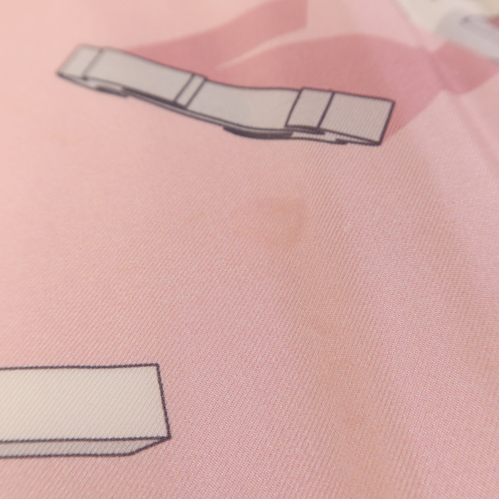 CHANEL 絲質Scarf90X90絲巾
