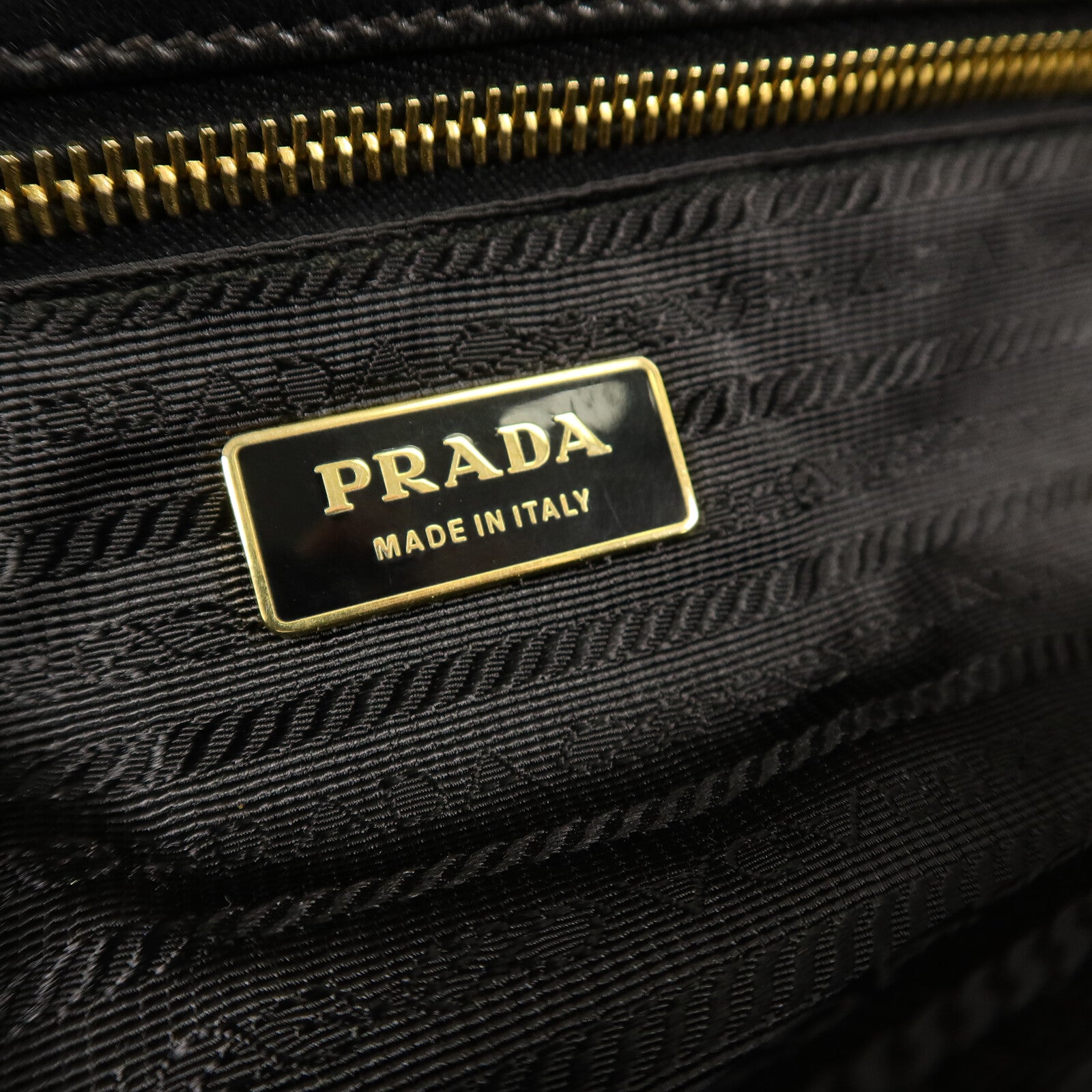 PRADA 羊皮皮革Gaufre Nappa Frame Bag手挽袋