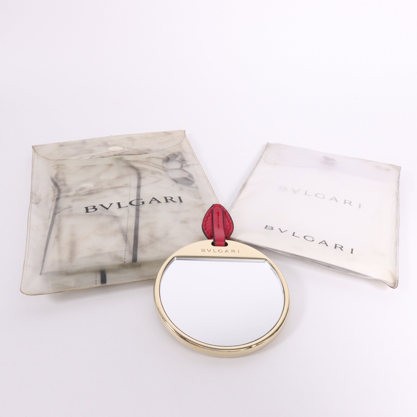 BVLGARI 牛皮皮革Serpenti Forever Bag Medium鏈帶肩背袋