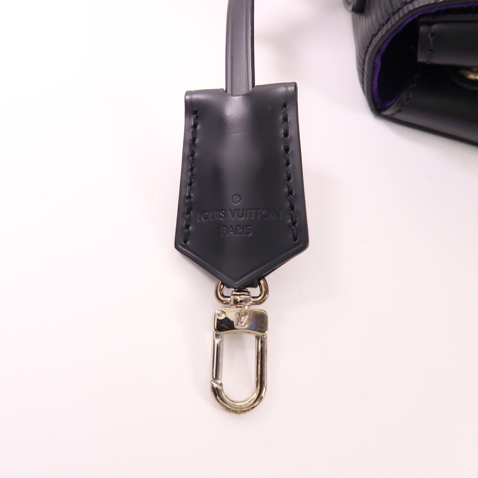 LOUIS VUITTON Epi Cluny BB銀扣手挽肩背兩用袋