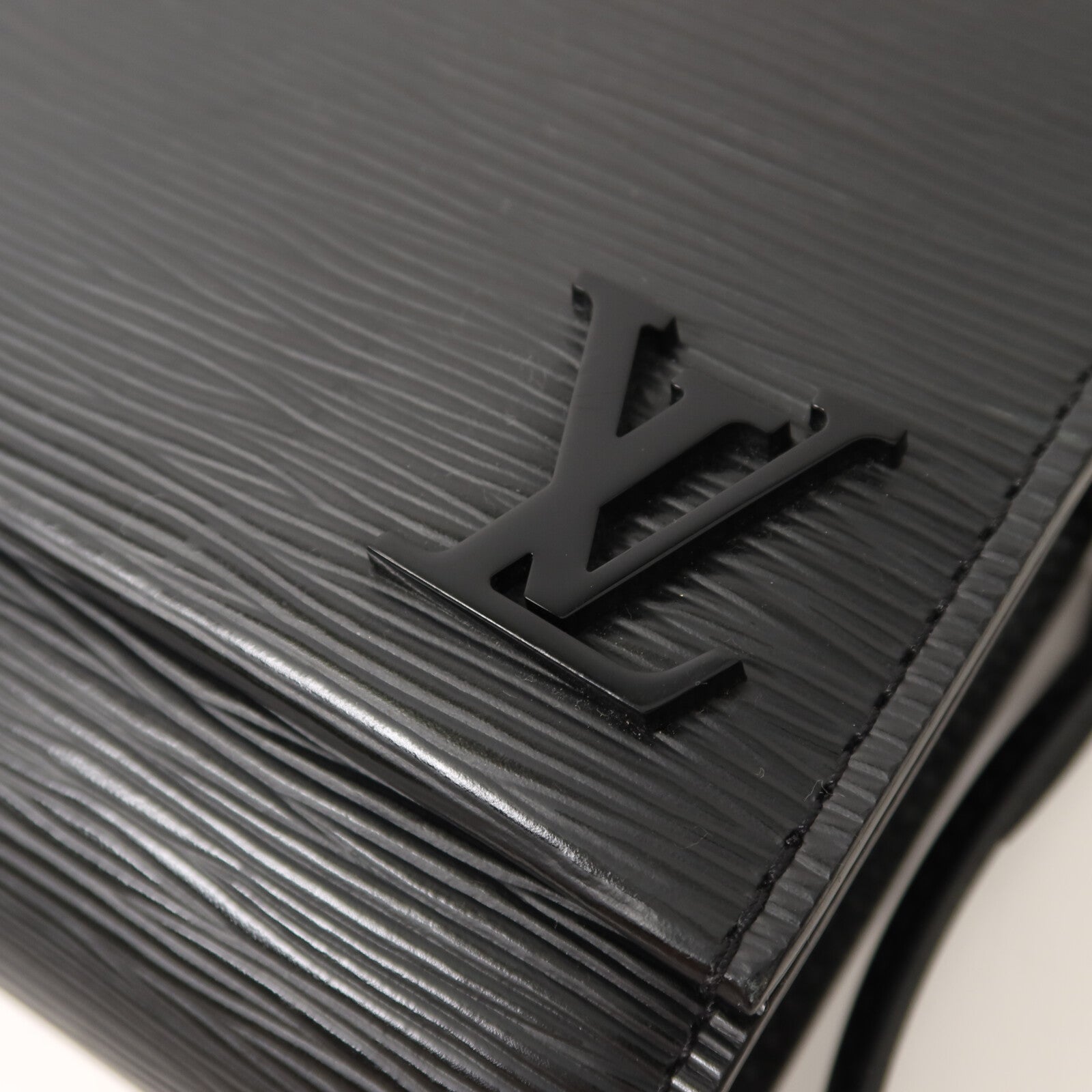 LOUIS VUITTON Epi Clery手挽肩背兩用袋