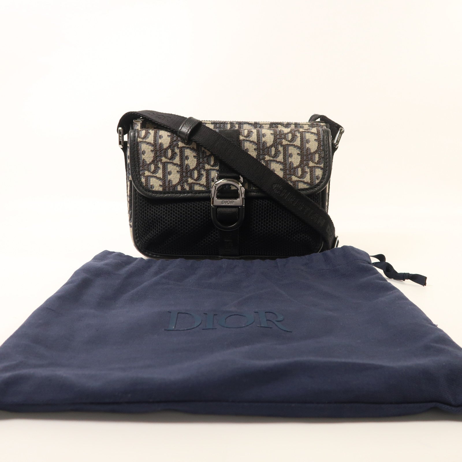 Dior 帆布Mini Dior 8肩背袋