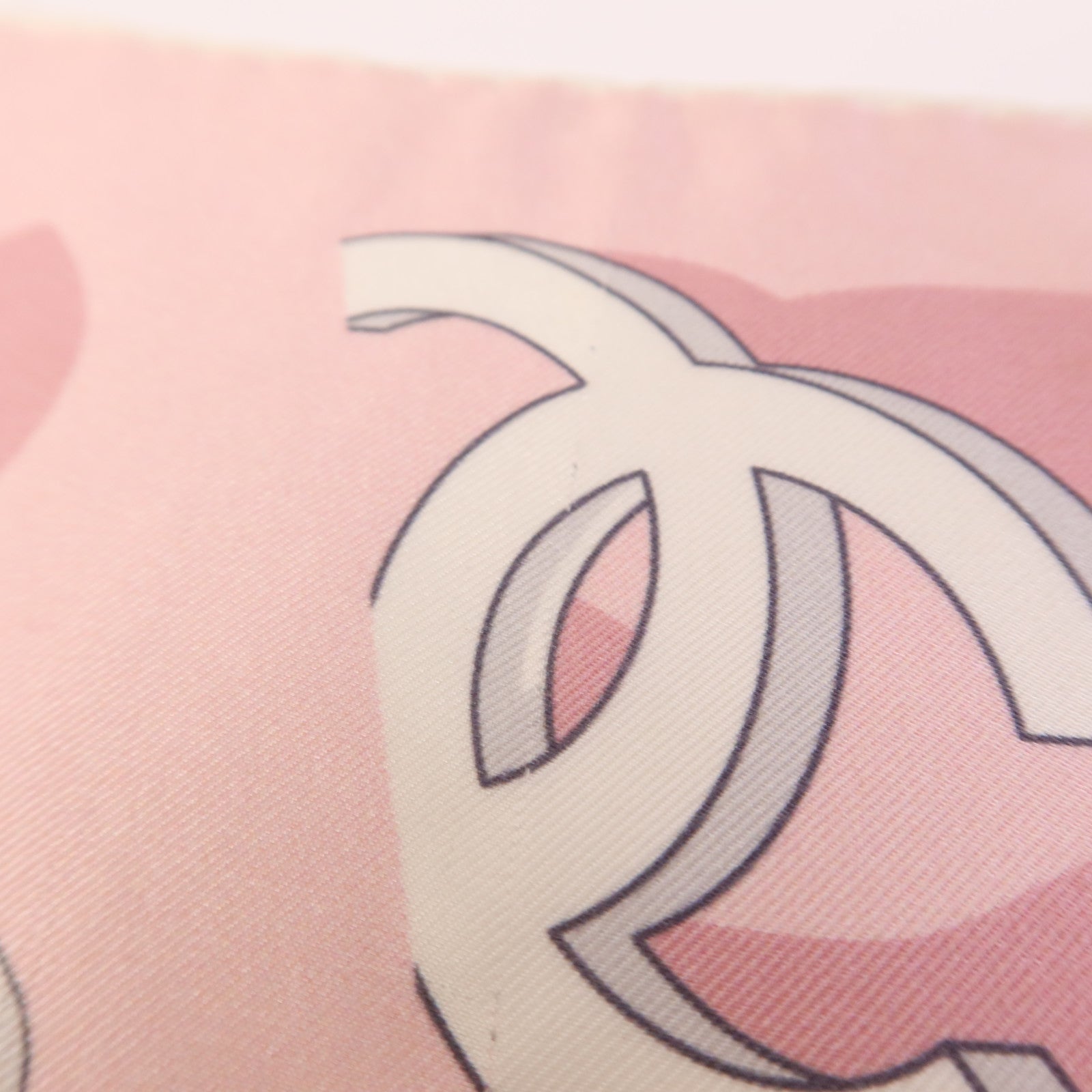 CHANEL 絲質Scarf90X90絲巾
