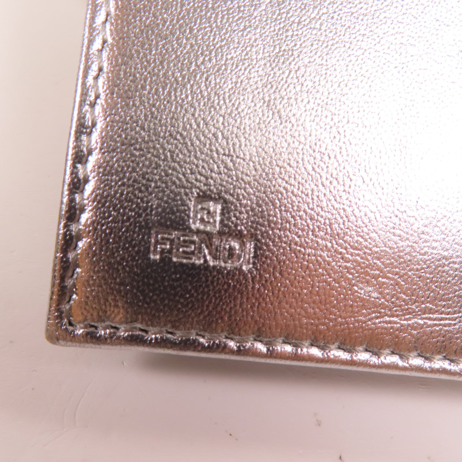 FENDI 皮革Wallet Chain Shoulder銀扣肩背袋
