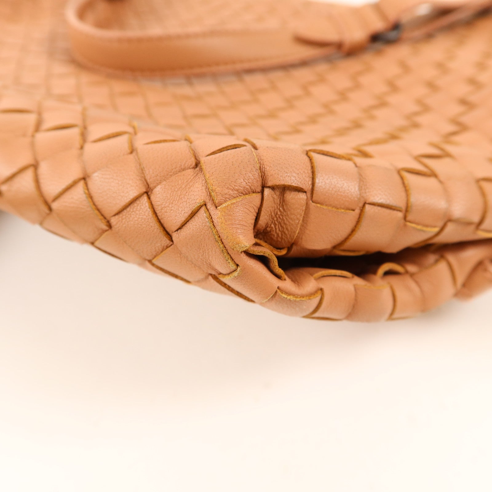 BOTTEGA VENETA 皮革Intrecciato Shoulder Bag金扣肩背袋
