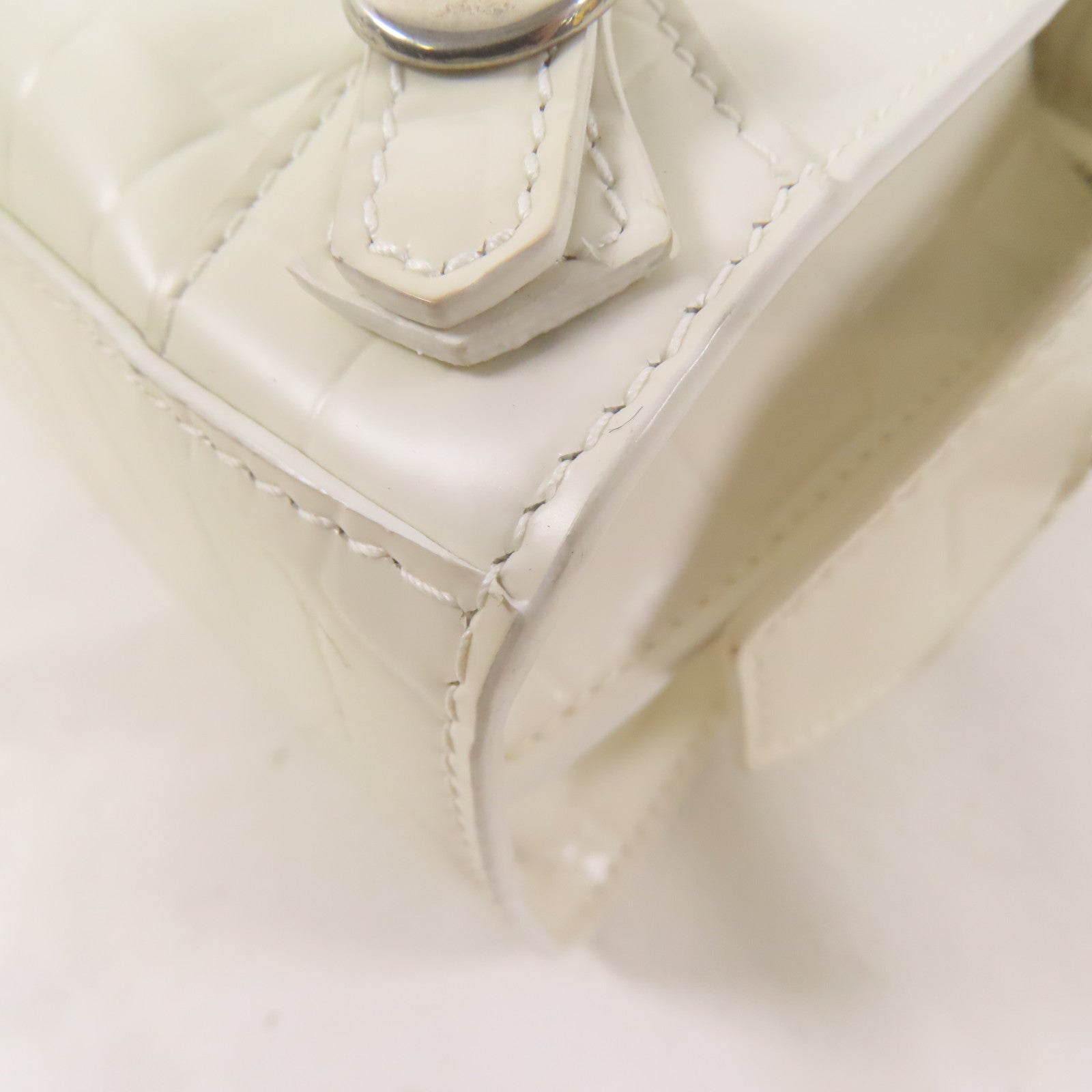 BALENCIAGA 牛皮皮革銀扣手挽肩背兩用袋白色