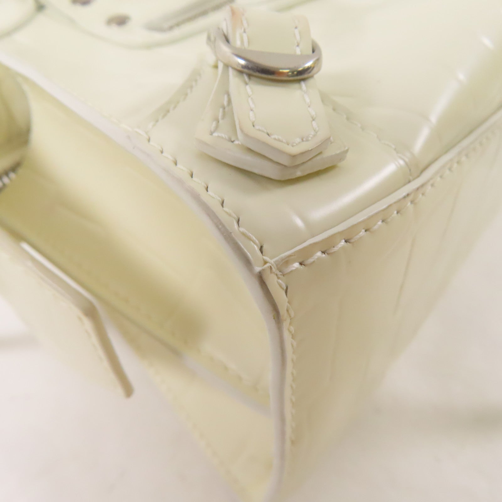 BALENCIAGA 牛皮皮革銀扣手挽肩背兩用袋白色