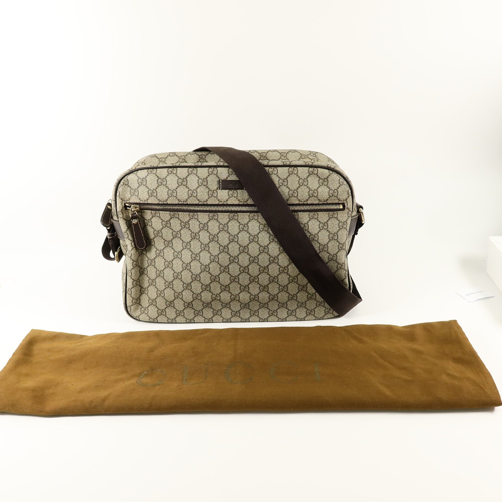 GUCCI 塗層帆布Messenger Bag肩背袋