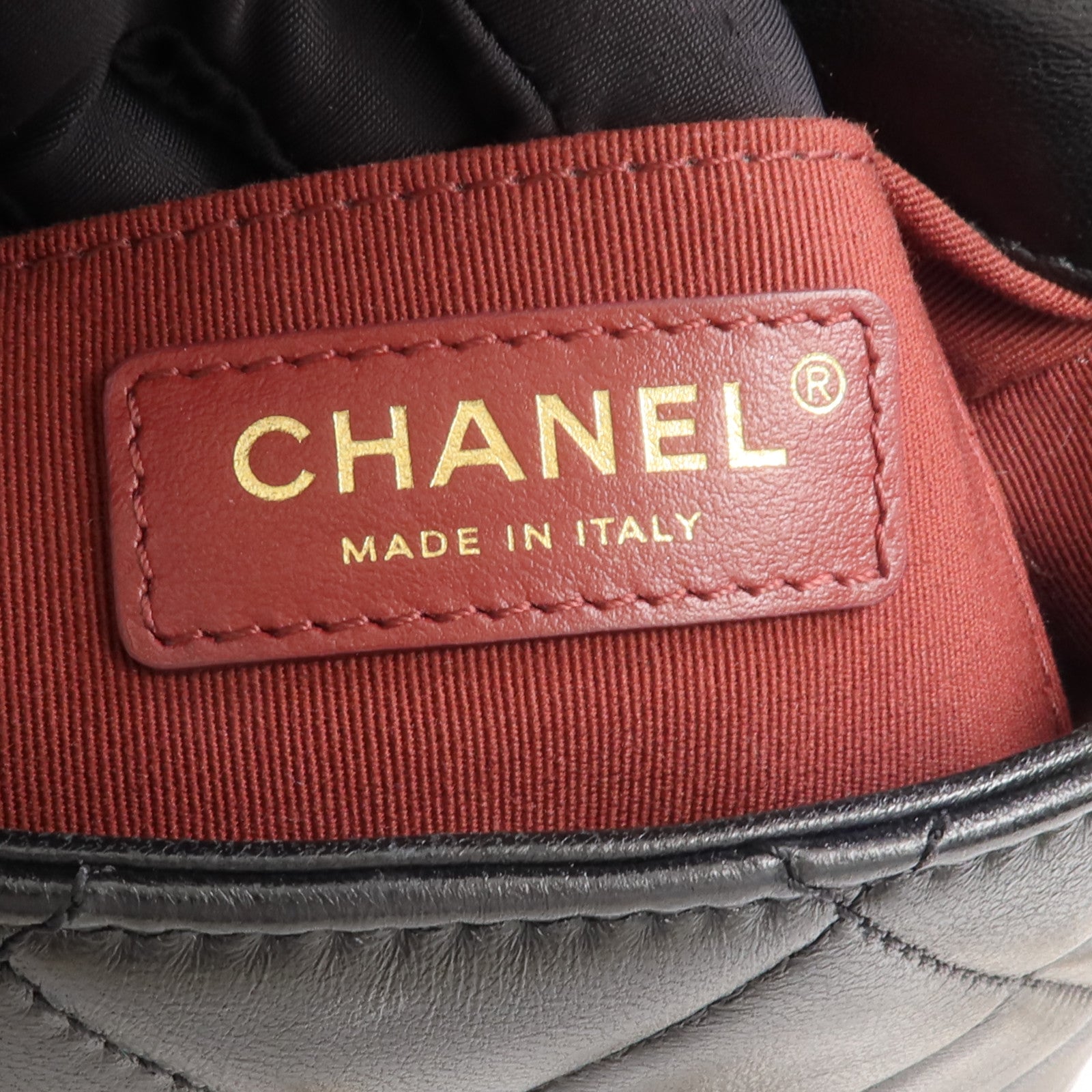 CHANEL 羊皮皮革Chain Shoulder金扣鏈帶肩背袋