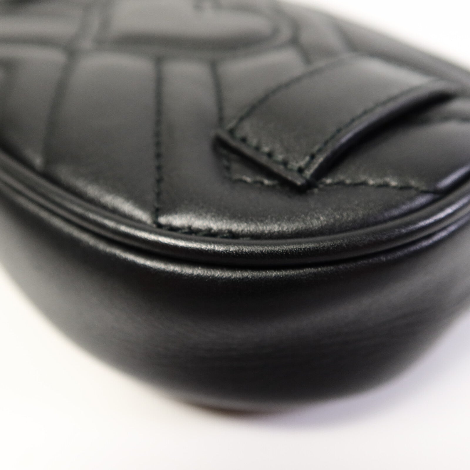 GUCCI 牛皮皮革GG Marmont Waist Bag肩背袋