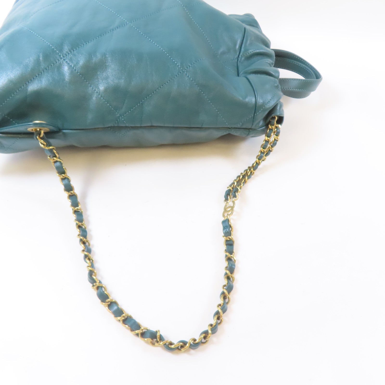 CHANEL 菱格牛皮皮革Chanel 22金扣鏈帶背包綠色