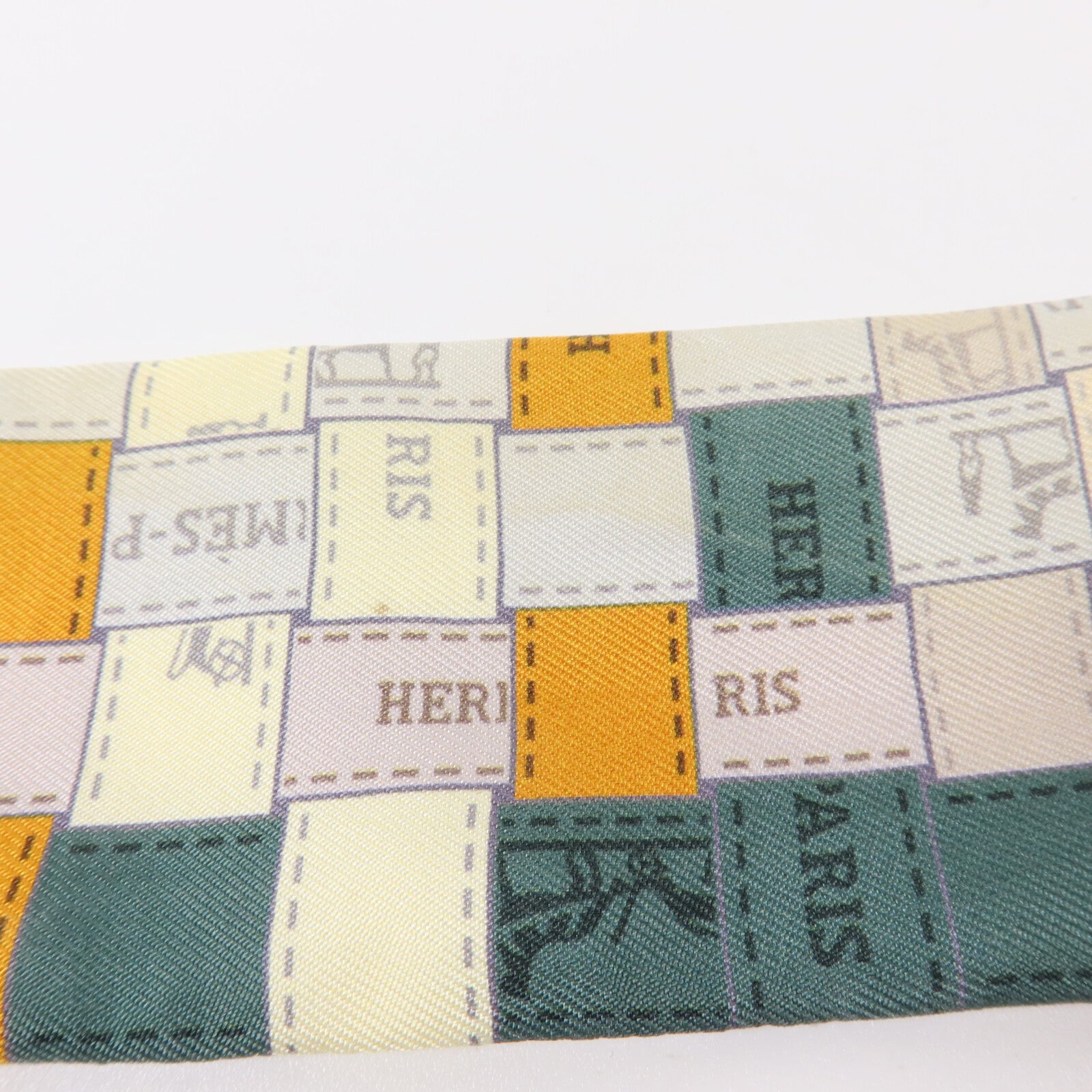 HERMES 絲質Twilly絲巾