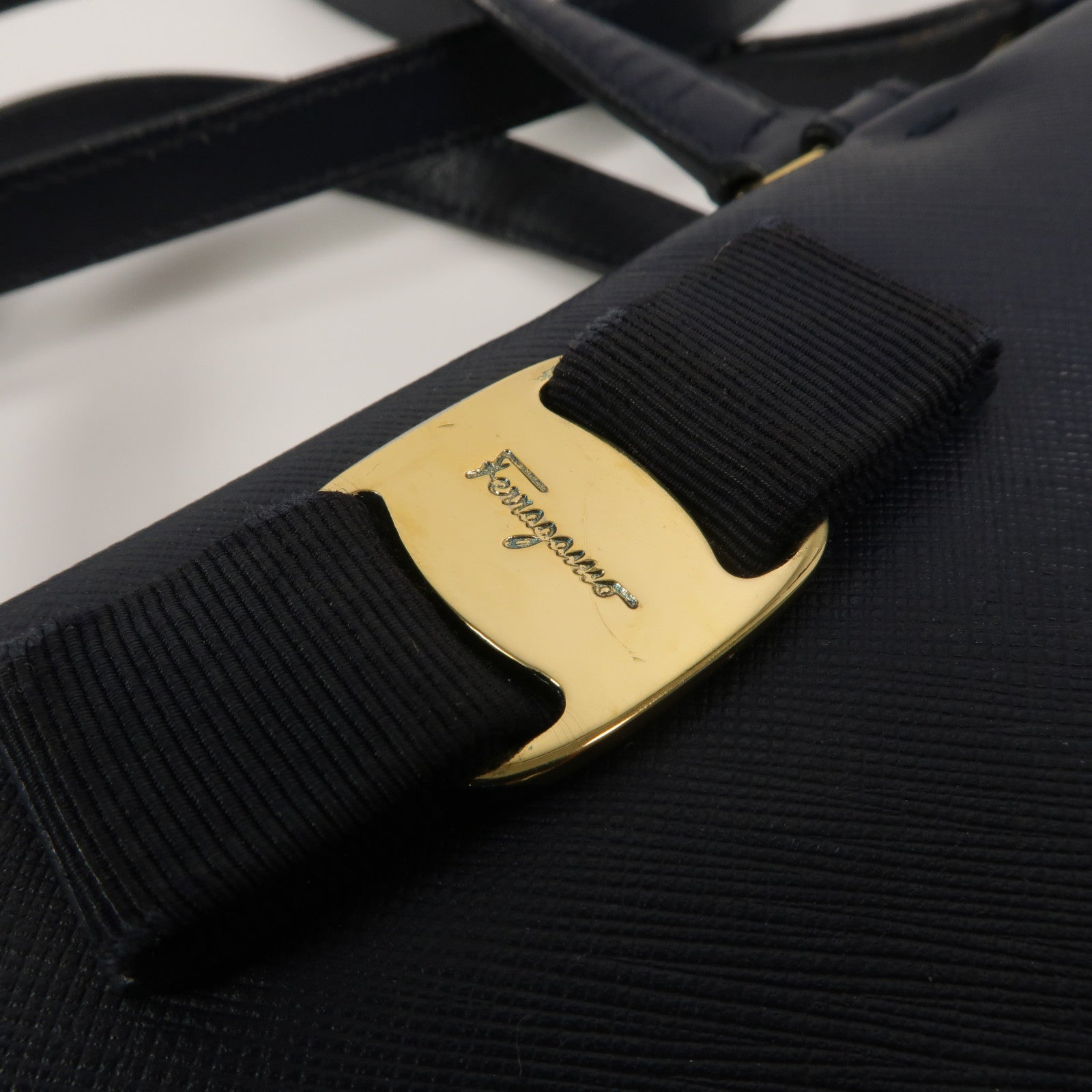 Salvatore Ferragamo 牛皮皮革2 Way Shoulder Bag手挽肩背兩用袋
