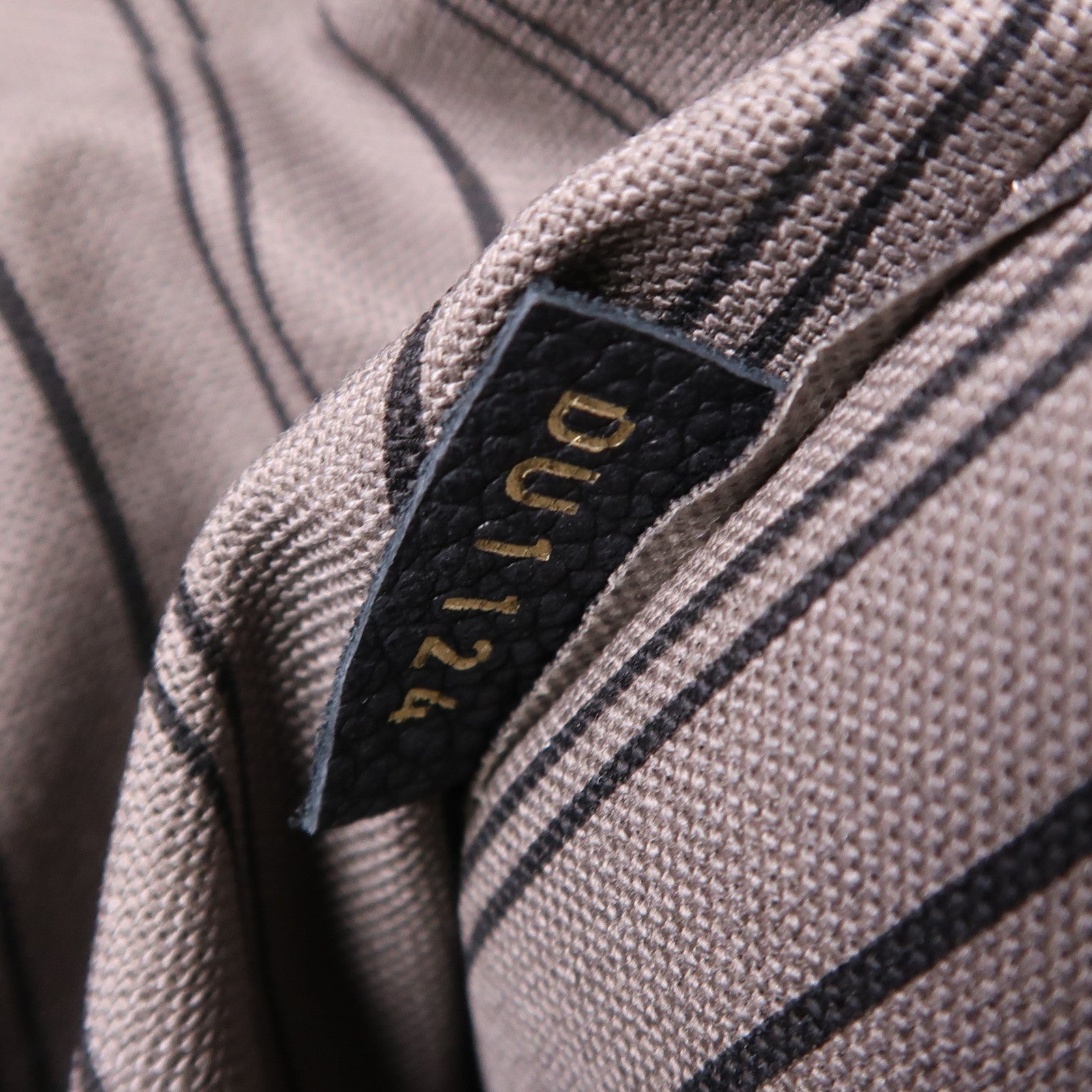 LOUIS VUITTON Monogram Empreinte Marais BB金扣手挽袋