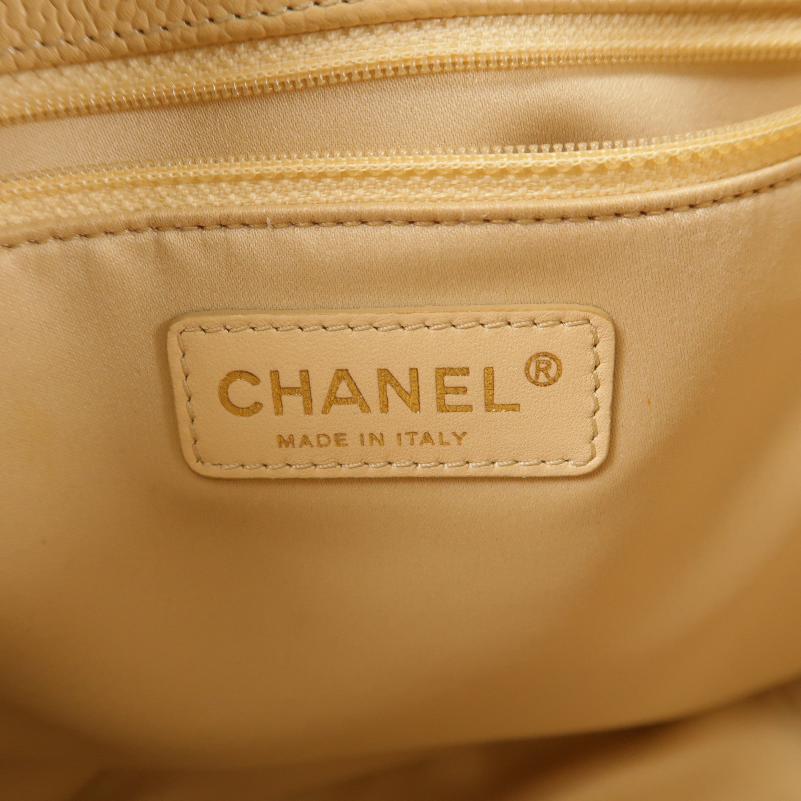 CHANEL 牛皮皮革PST金扣鏈帶肩背袋