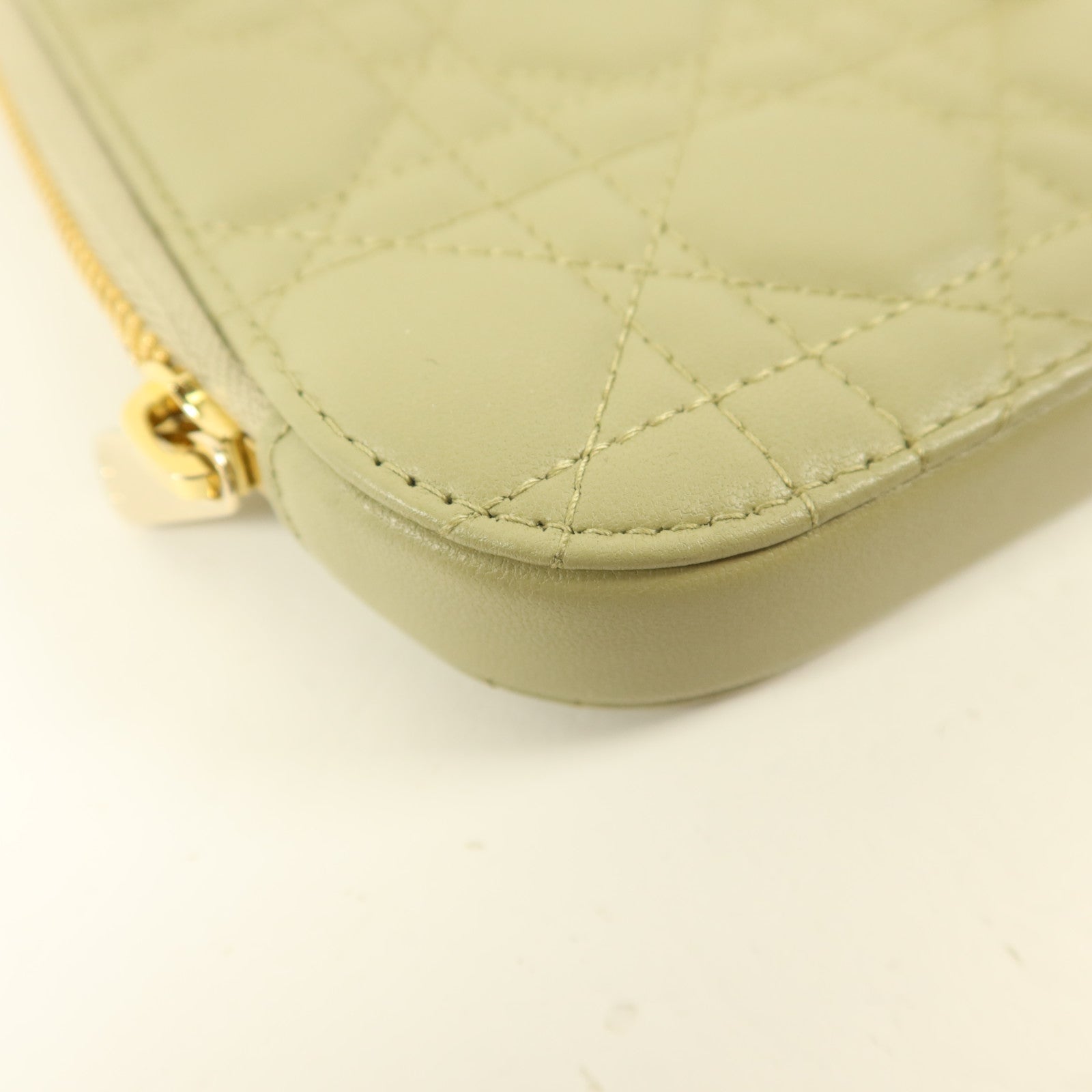 Dior 羊皮皮革Lady Dior Call'in Dior Phone Holder金扣手機手挽袋