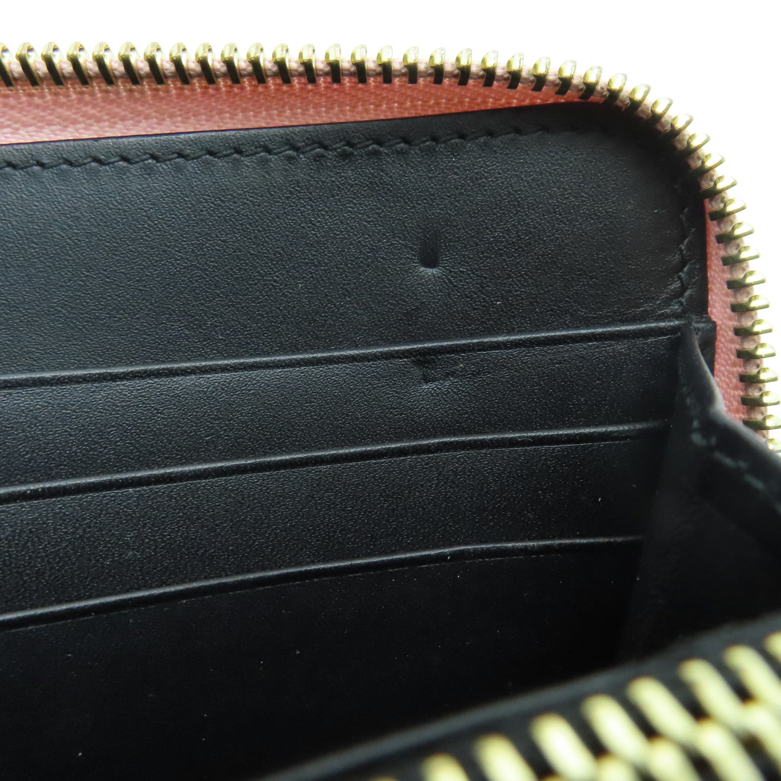 LOEWE 牛皮皮革Long Wallet金扣长钱包粉红色